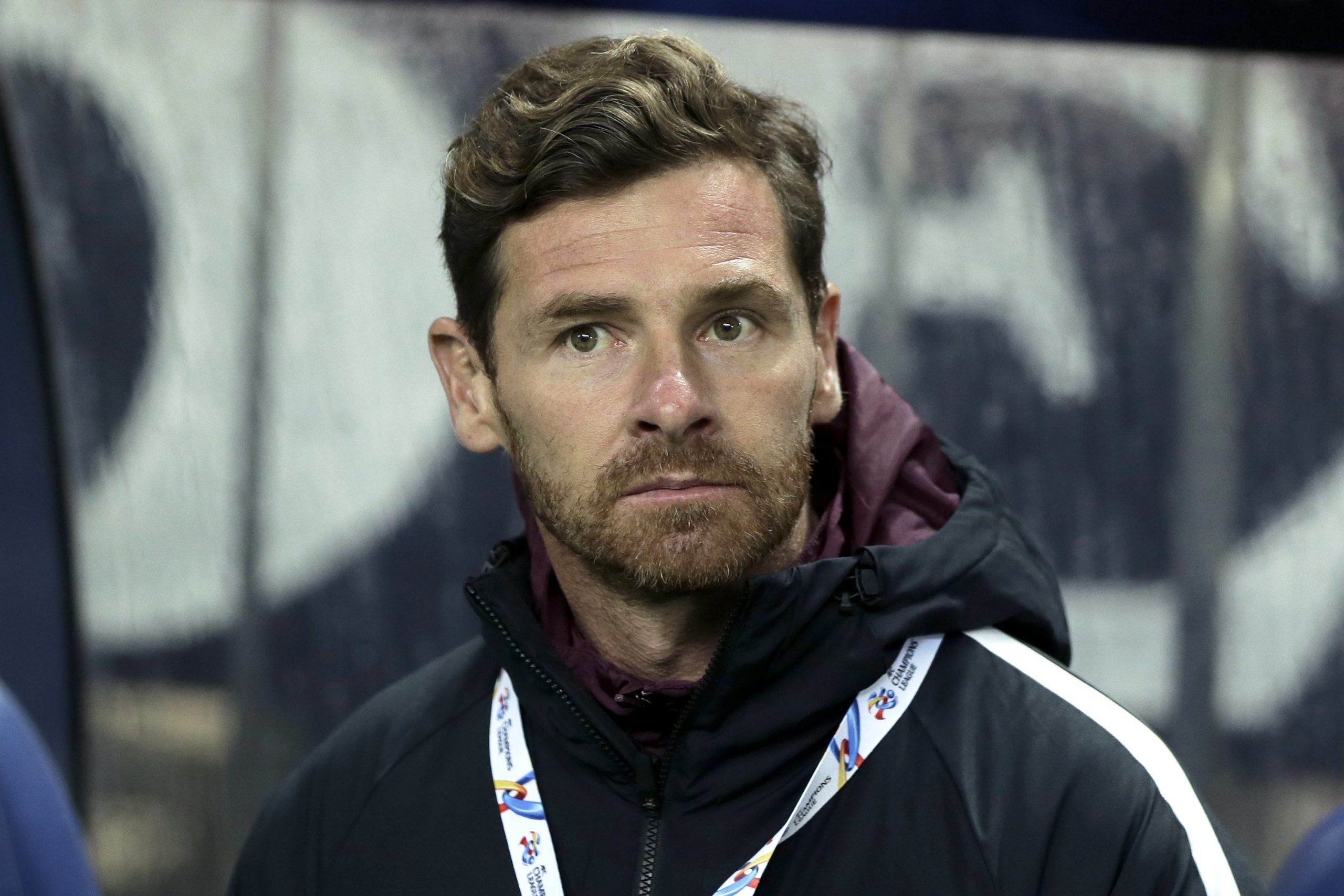 Villas Boas, “revoltado” com despedimento de Peseiro, prefere um Benfica forte