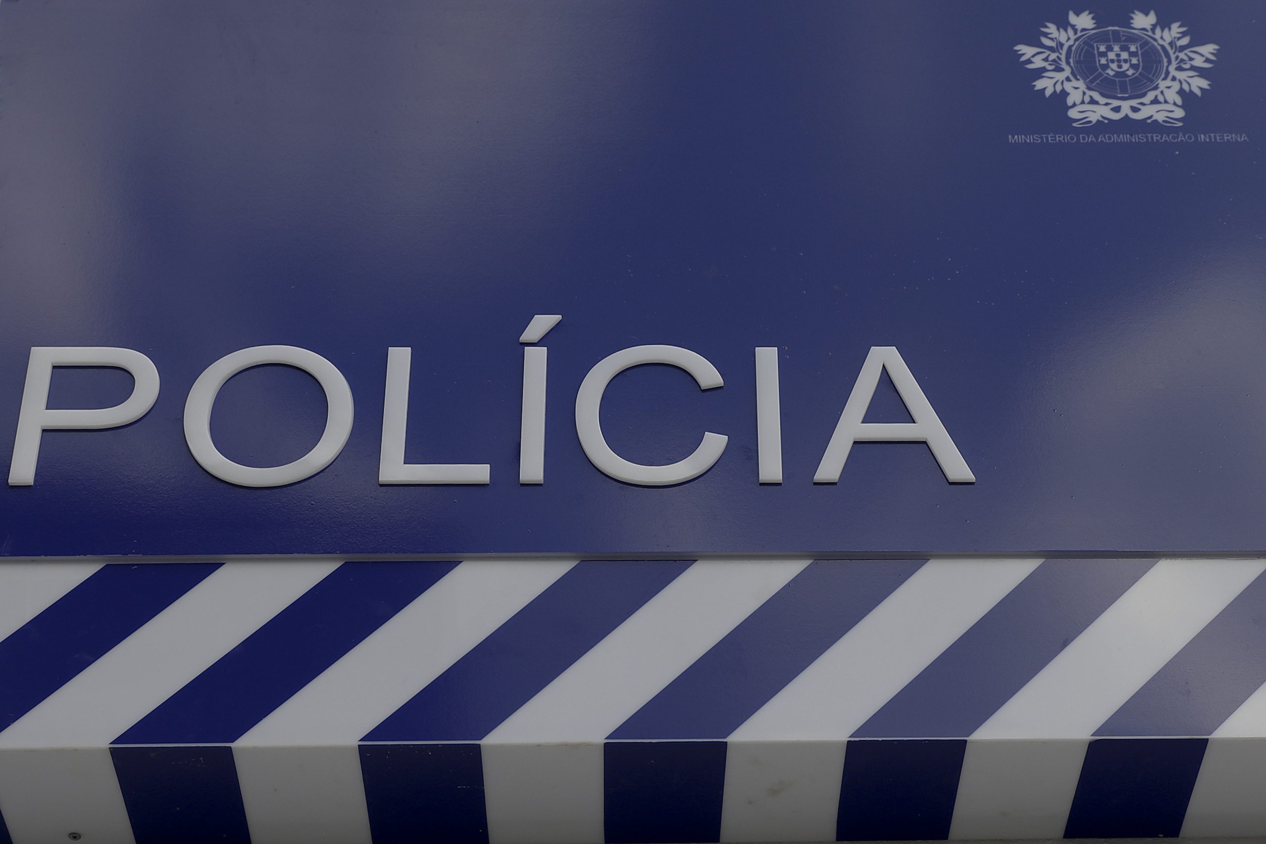 Intervenção estética que correu mal leva PSP a realizar buscas e a deter duas pessoas