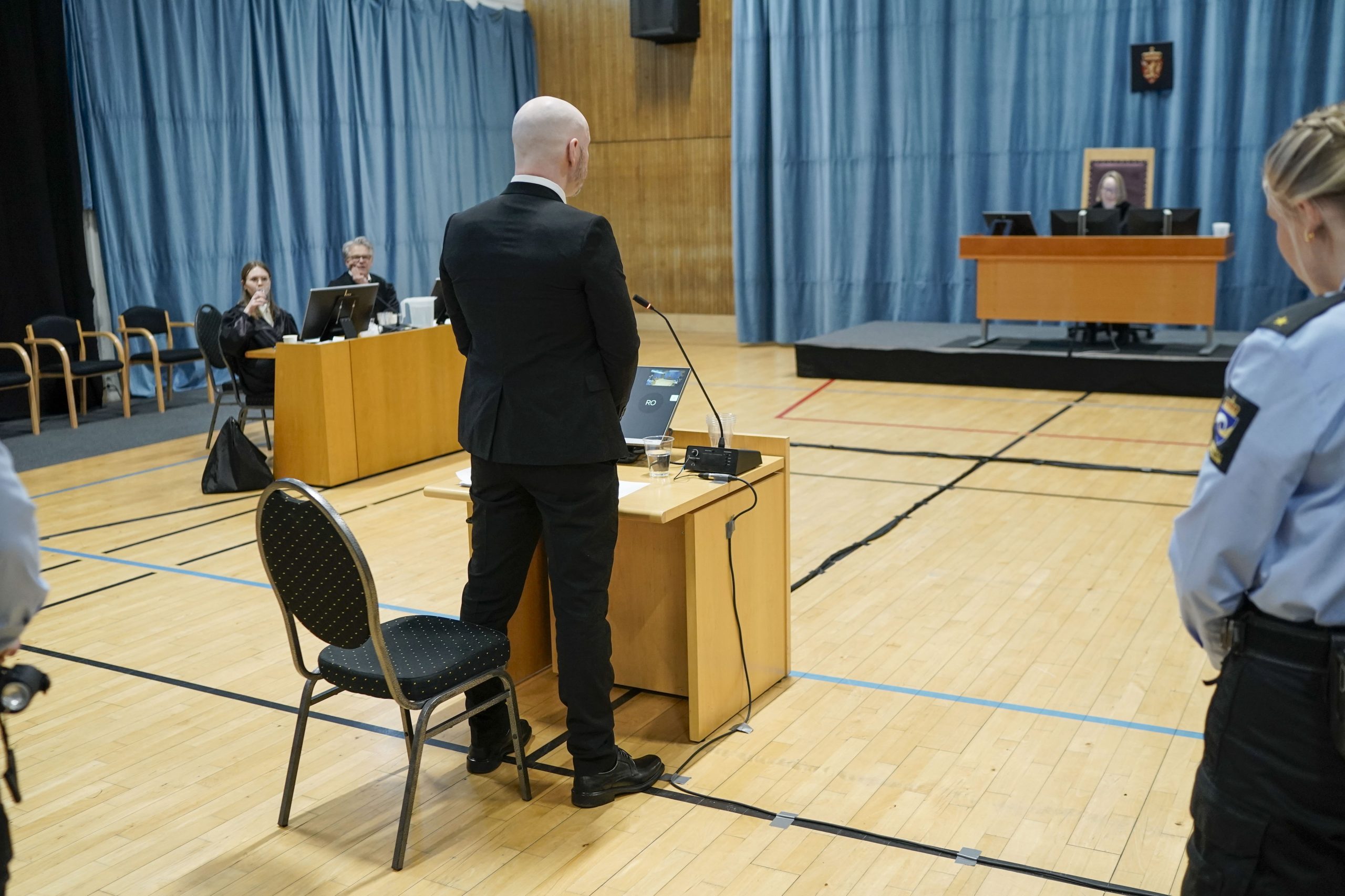 Extremista Breivik perde processo contra Estado norueguês por tratamento desumano