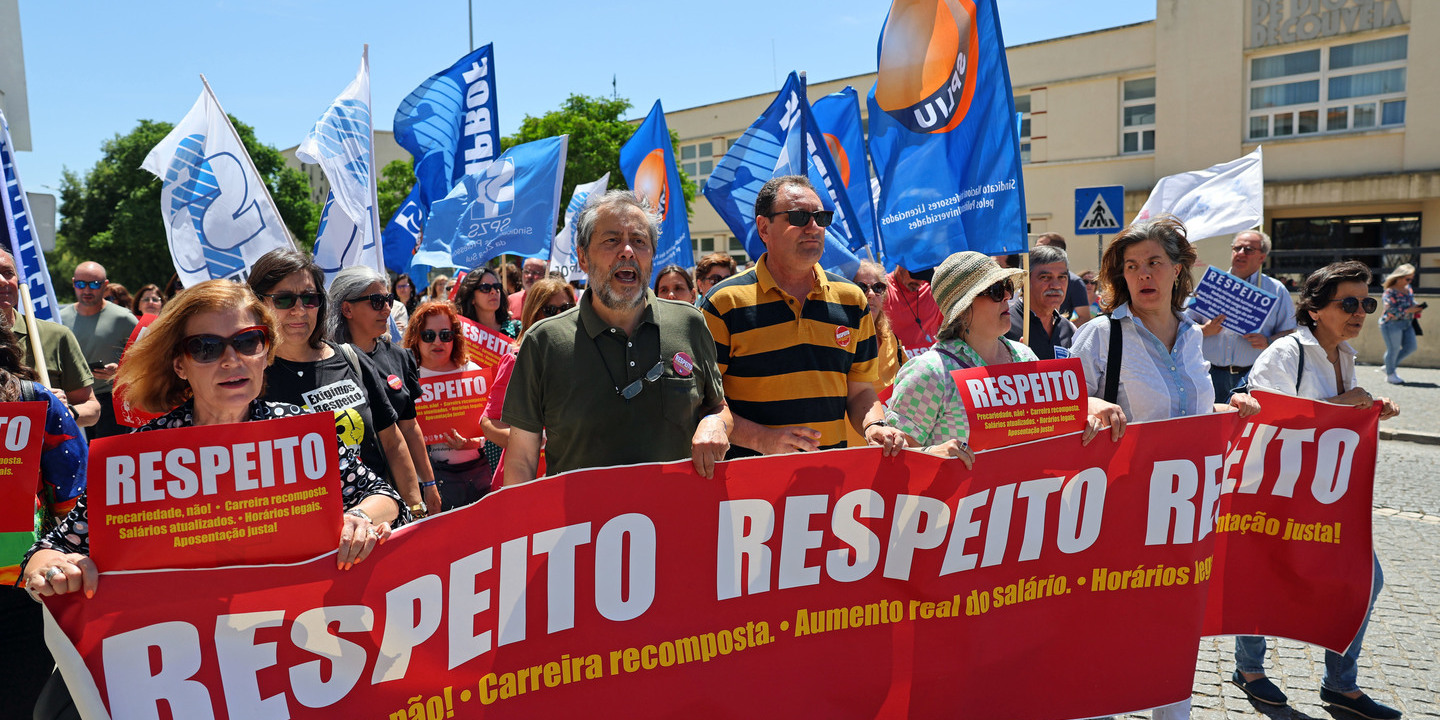 Federação de Educação pede negociação suplementar sobre formação de professores