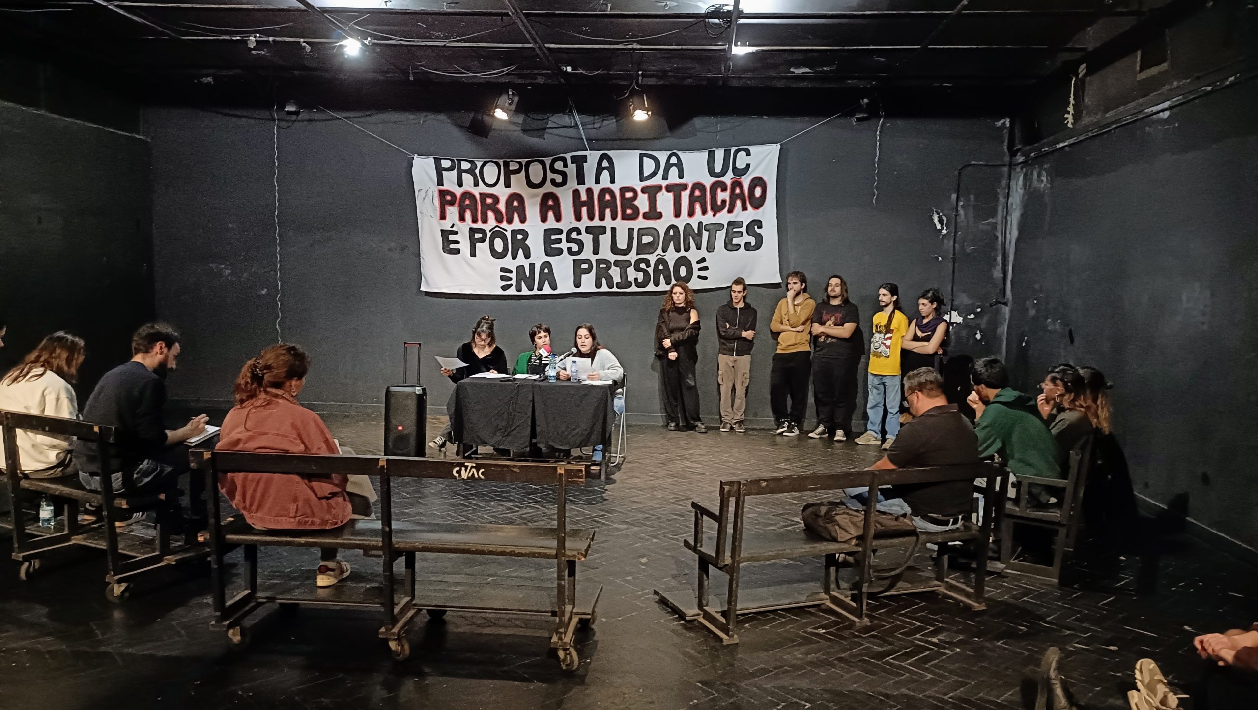 Estudantes de Coimbra dizem que queixa-crime levantada contra eles pela Universidade é “intimidatória”