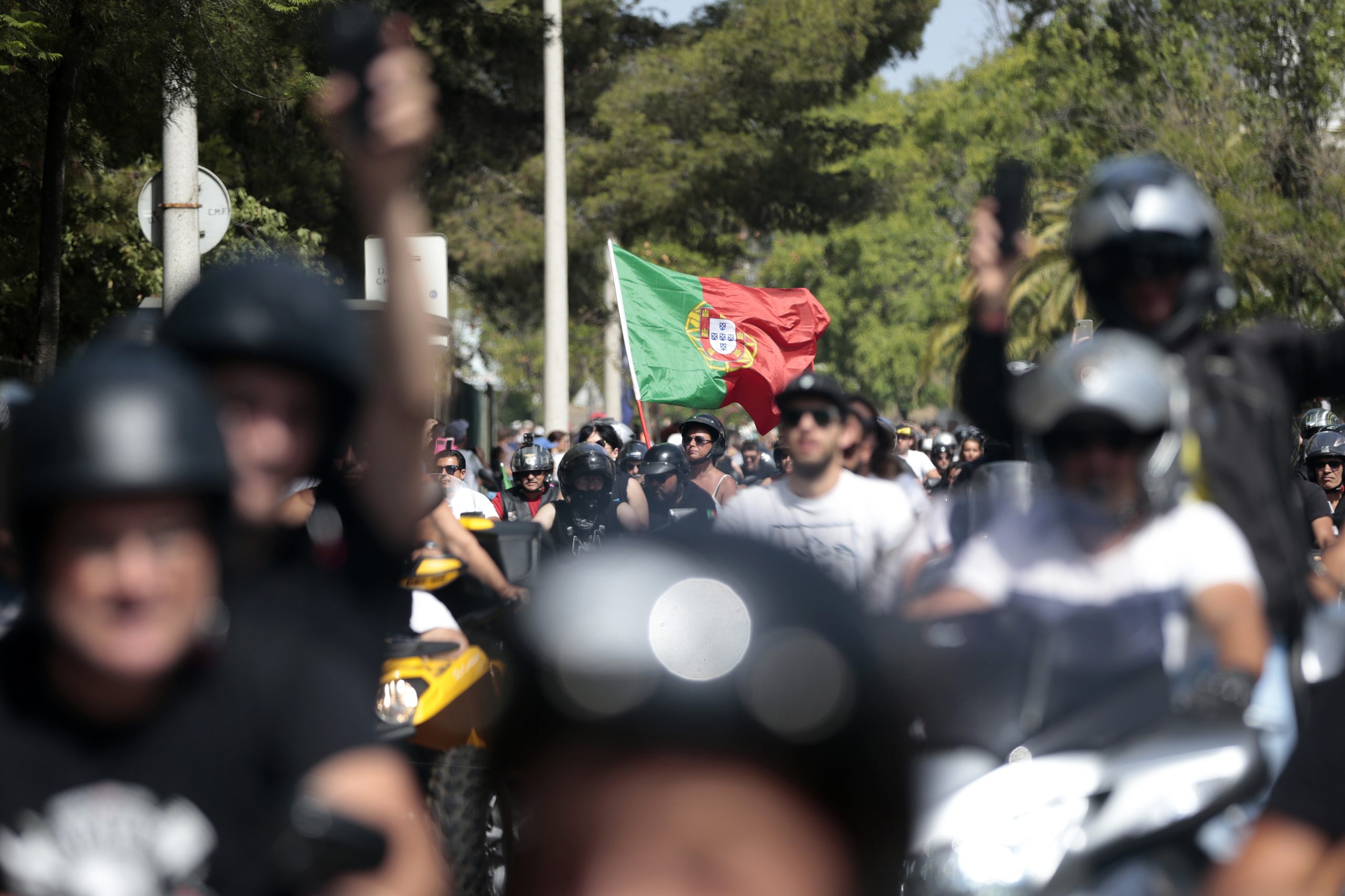 Incêndios obrigam ao cancelamento da concentração motard em Góis