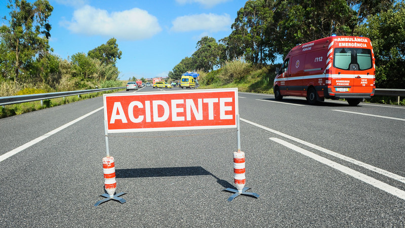 Primeiro semestre do ano com 11.815 acidentes e 140 mortes nas estradas do continente