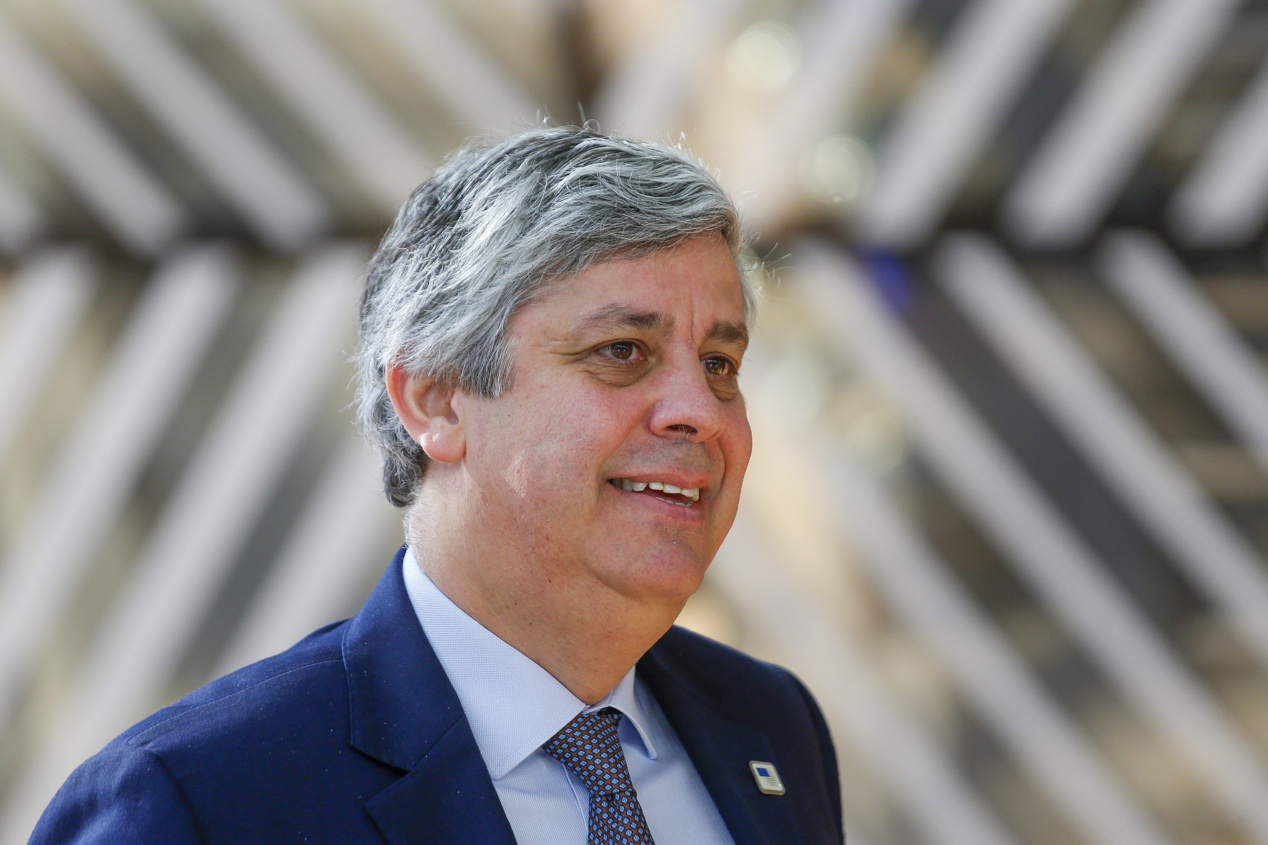 Centeno fala em progressos na capacidade do SNS mas admite dificuldades