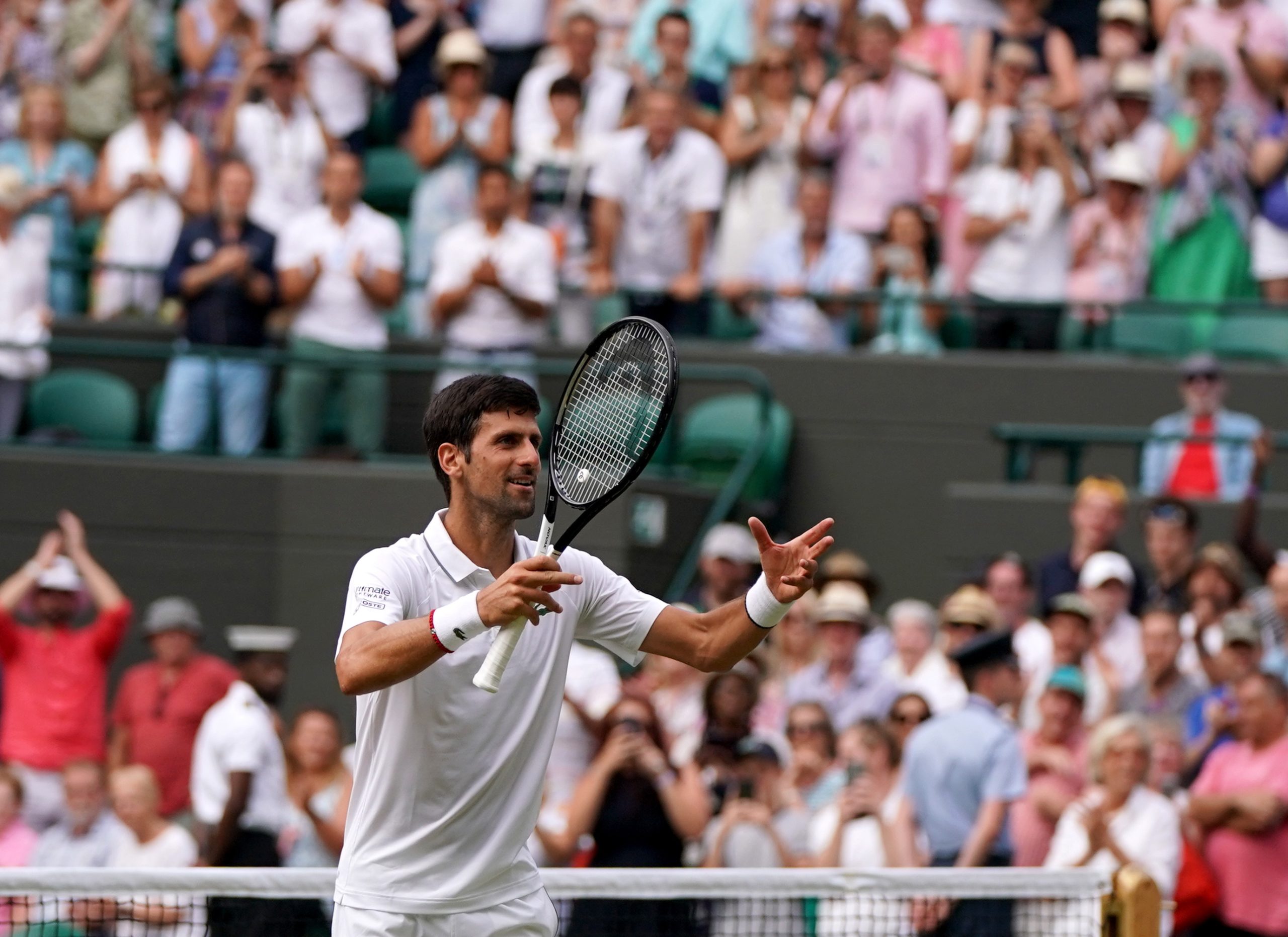 Djokovic apura-se para a quarta ronda de Wimbledon