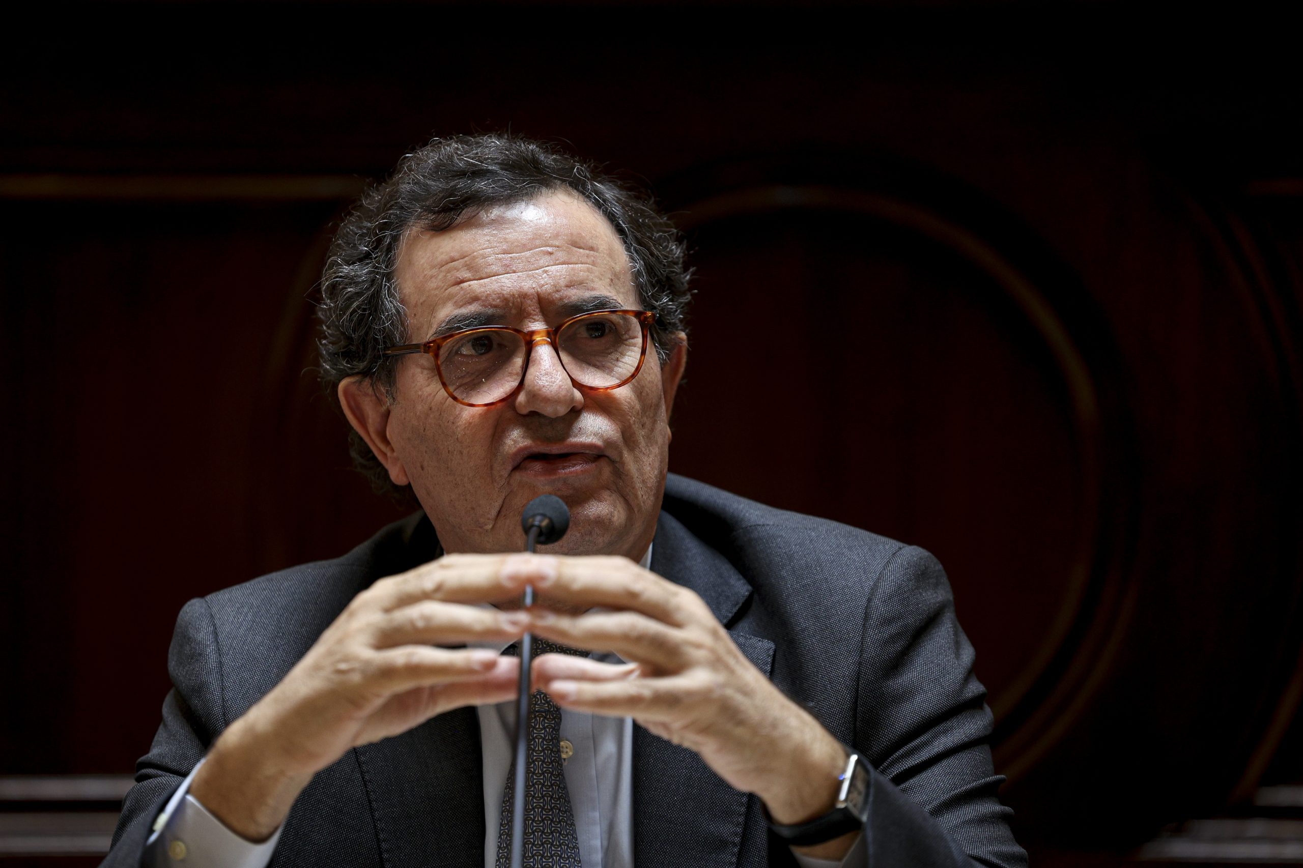 Sem reforço da entrada de imigrantes não há condições para executar obras, diz ministro da Coesão Territorial