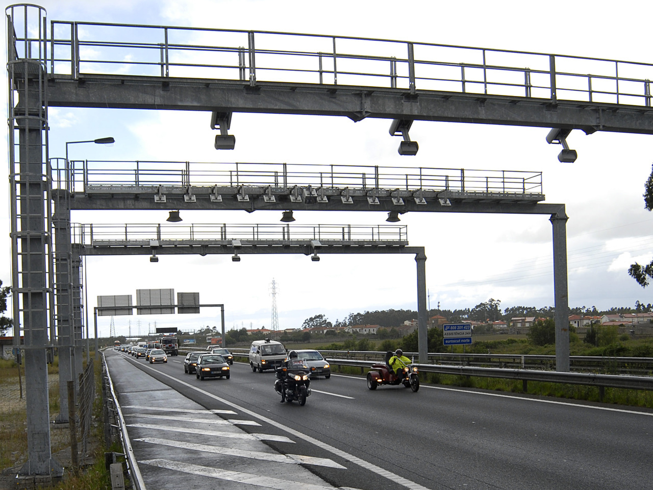 A28 totalmente reaberta totalmente ao trânsito