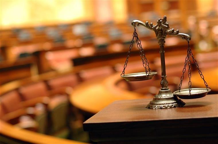 Bonnie & Clyde portugueses condenados a 25 anos por triplo homicídio em Bragança