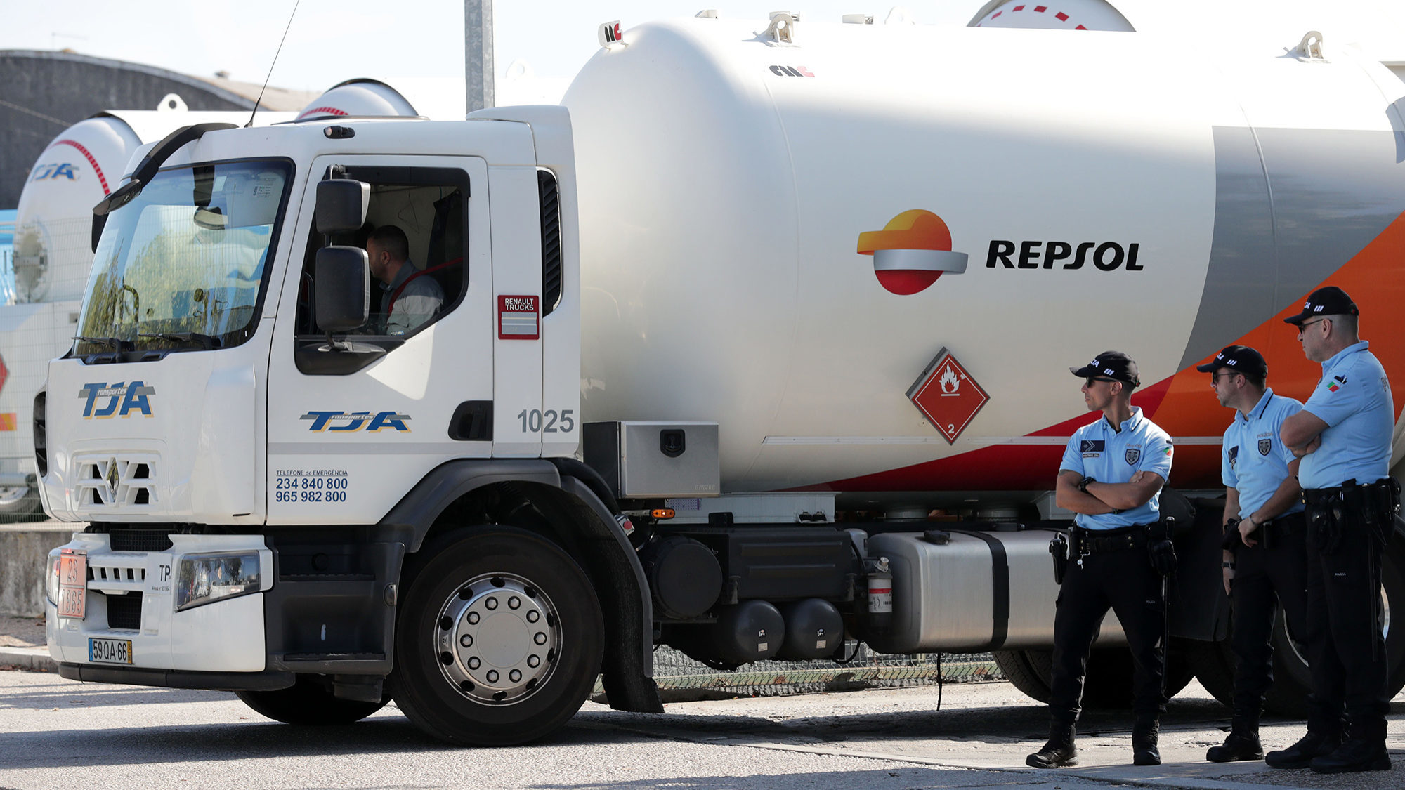 Motoristas: Patrões e sindicatos já assinaram novo acordo de trabalho