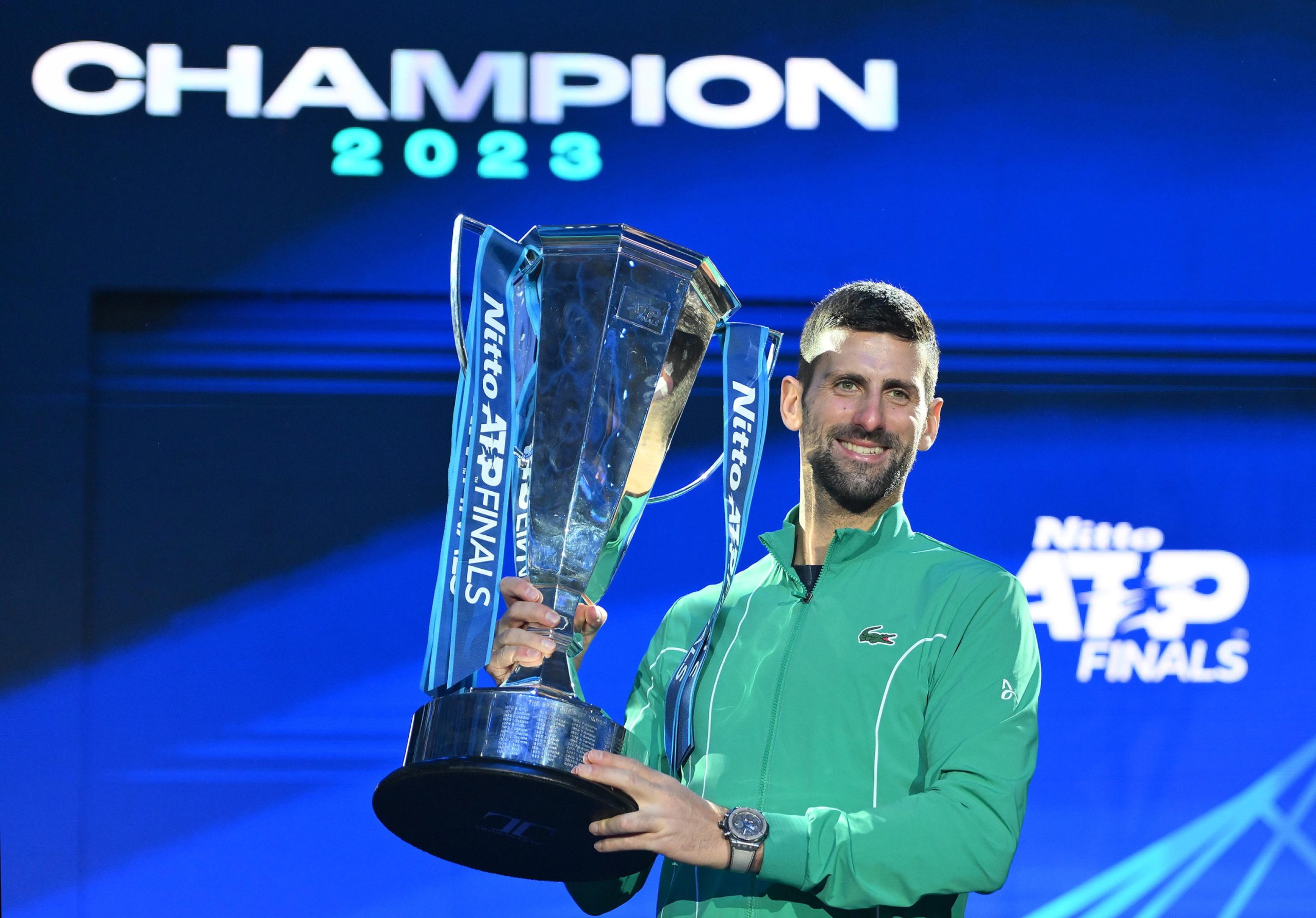 Novak Djokovic é há 400 semanas o número um mundial do ténis