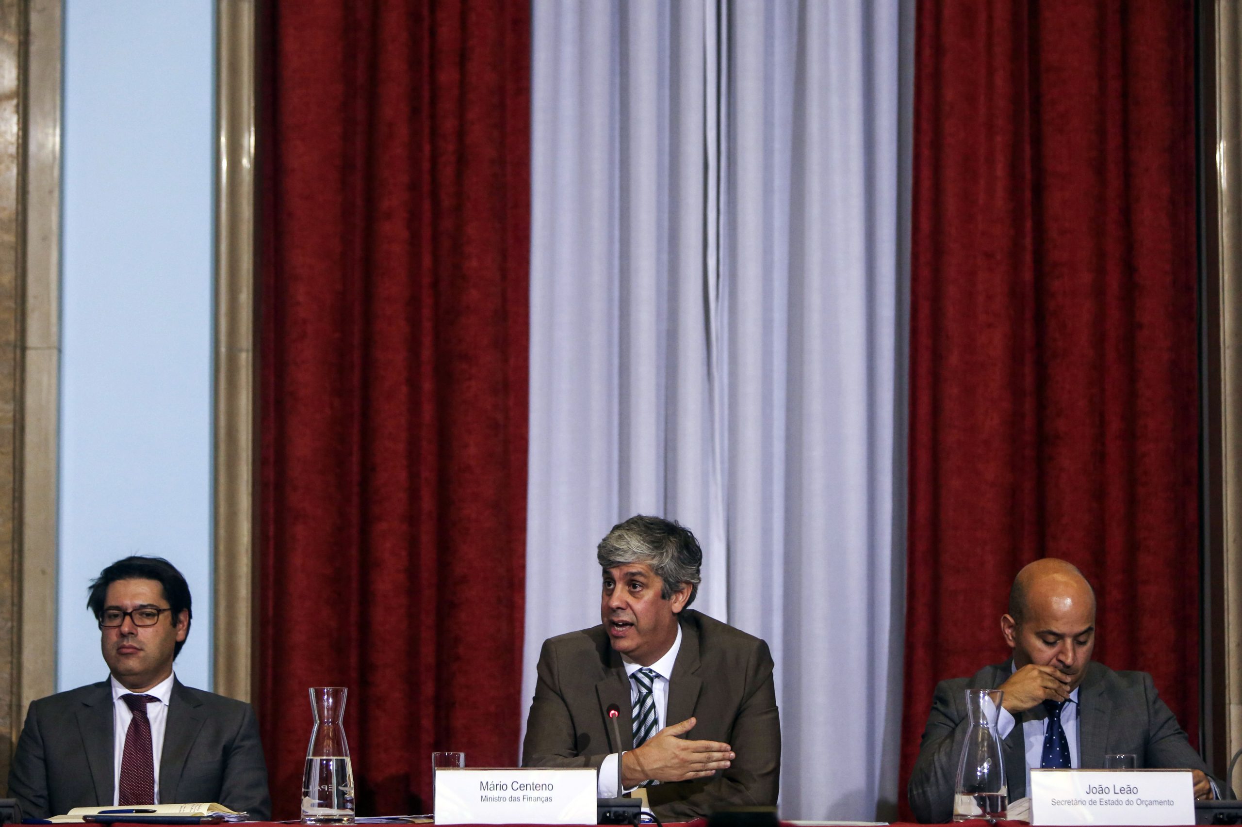 OE2017: Recibos verdes podem vir a pagar mais com novo regime