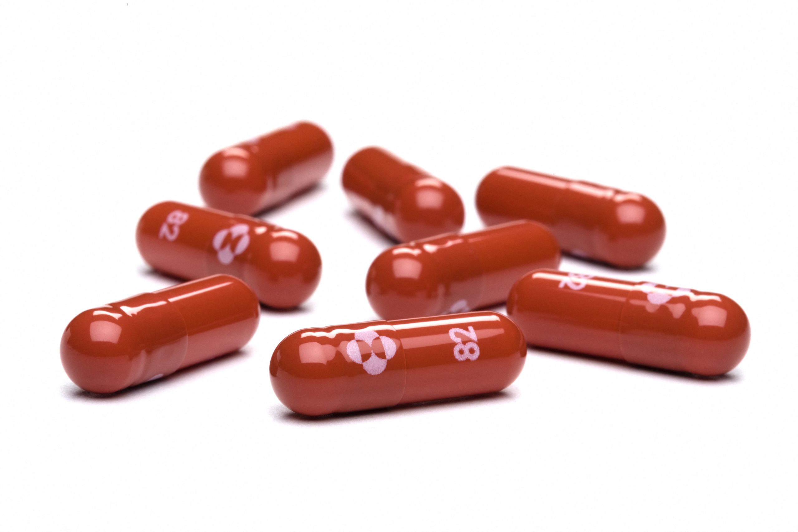 Covid-19: Assinado acordo para dar acesso a medicamento antiviral a 105 países pobres