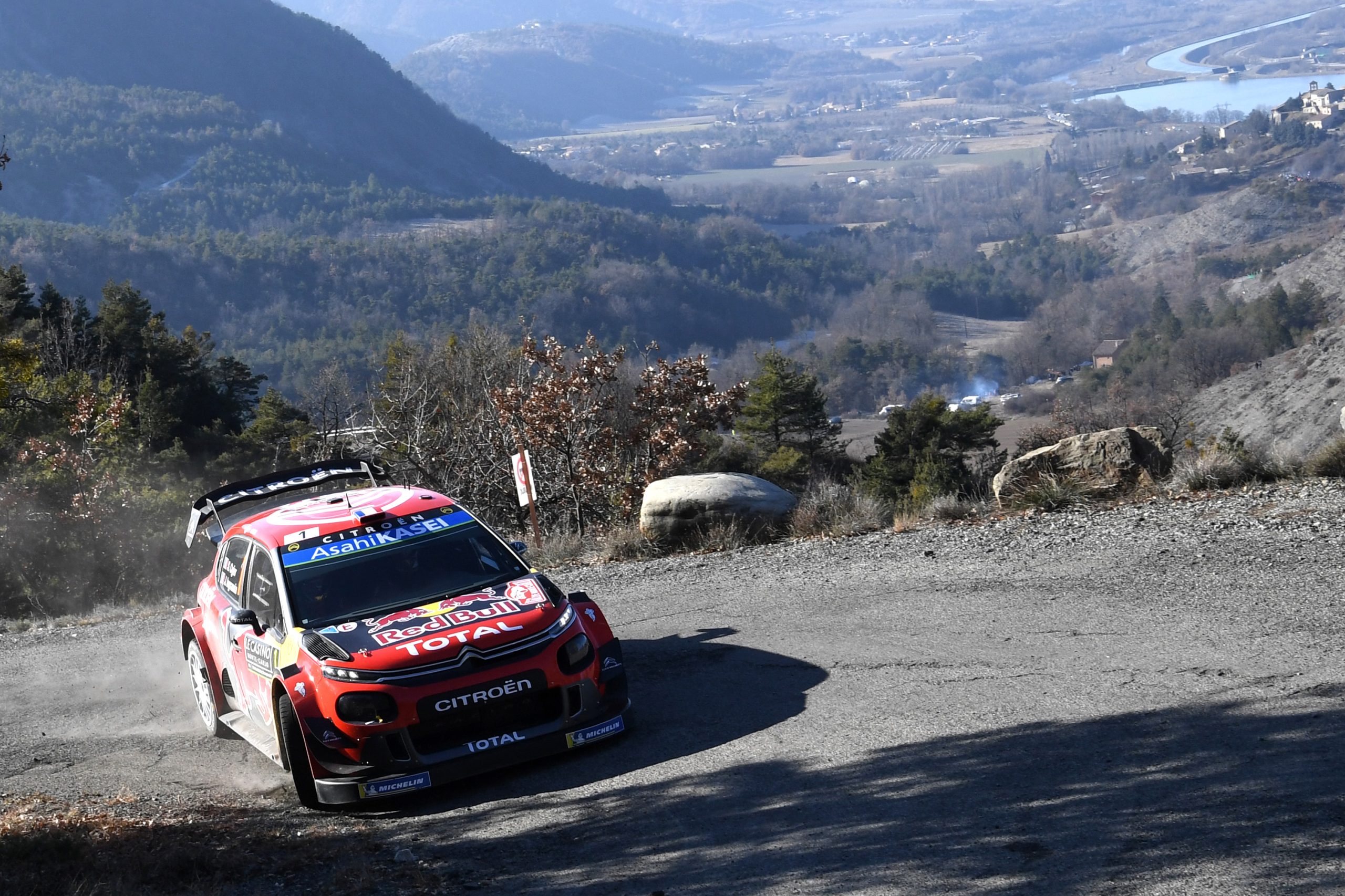 Sébastien Ogier vence em Monte Carlo e lidera Mundial de ralis
