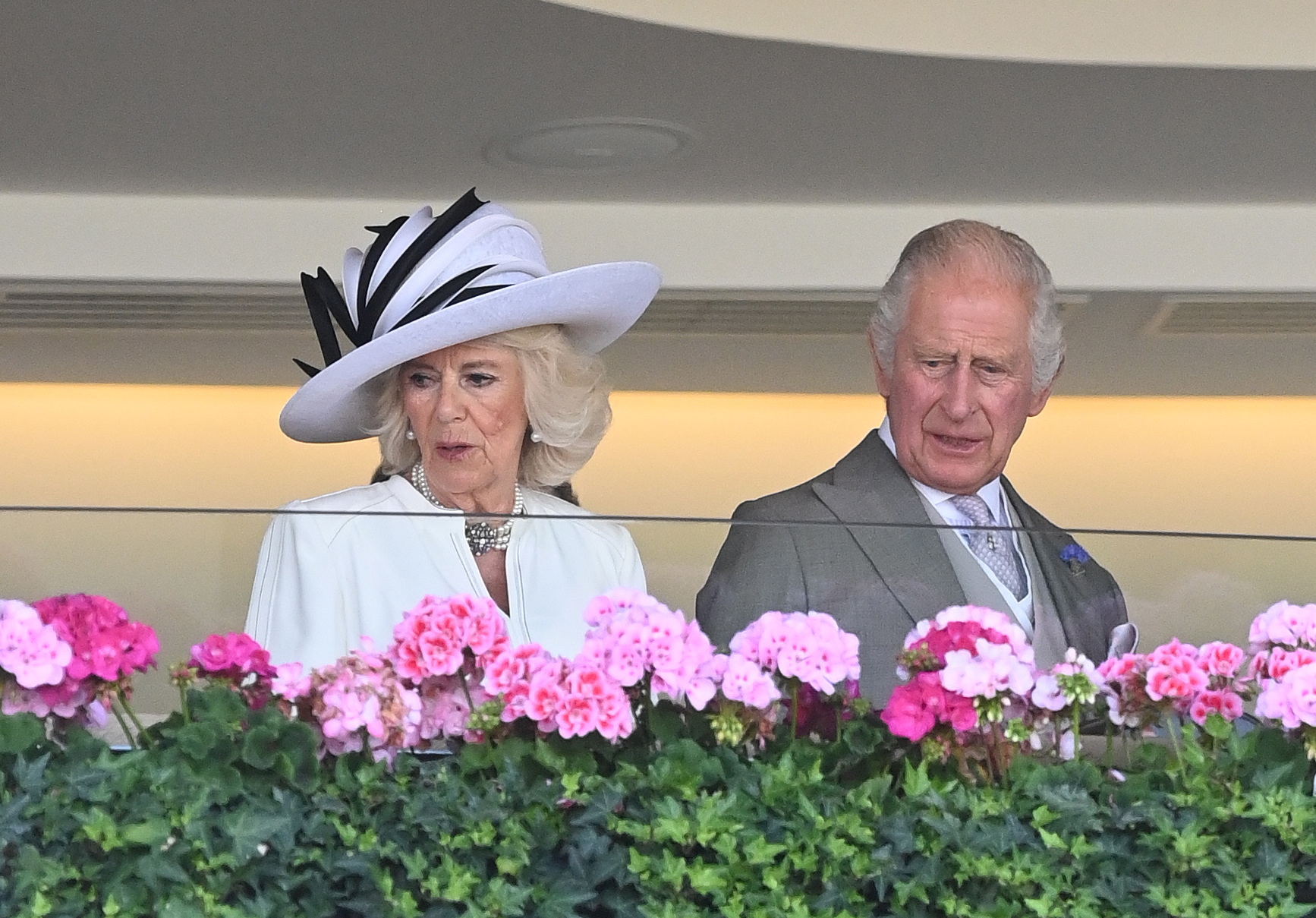 Monarca britânico Carlos III e rainha Camila visitam França em setembro