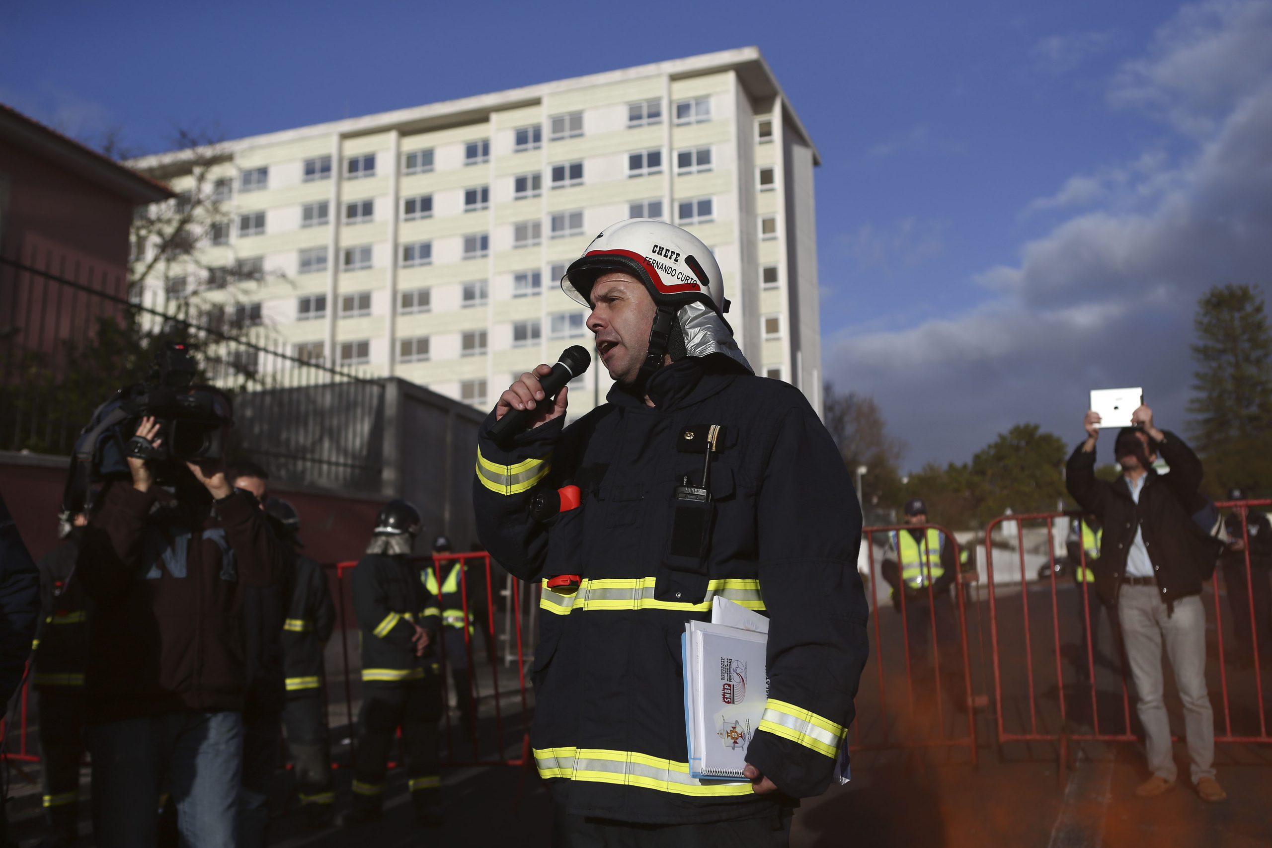Bombeiros profissionais defendem reorganização do financiamento do setor