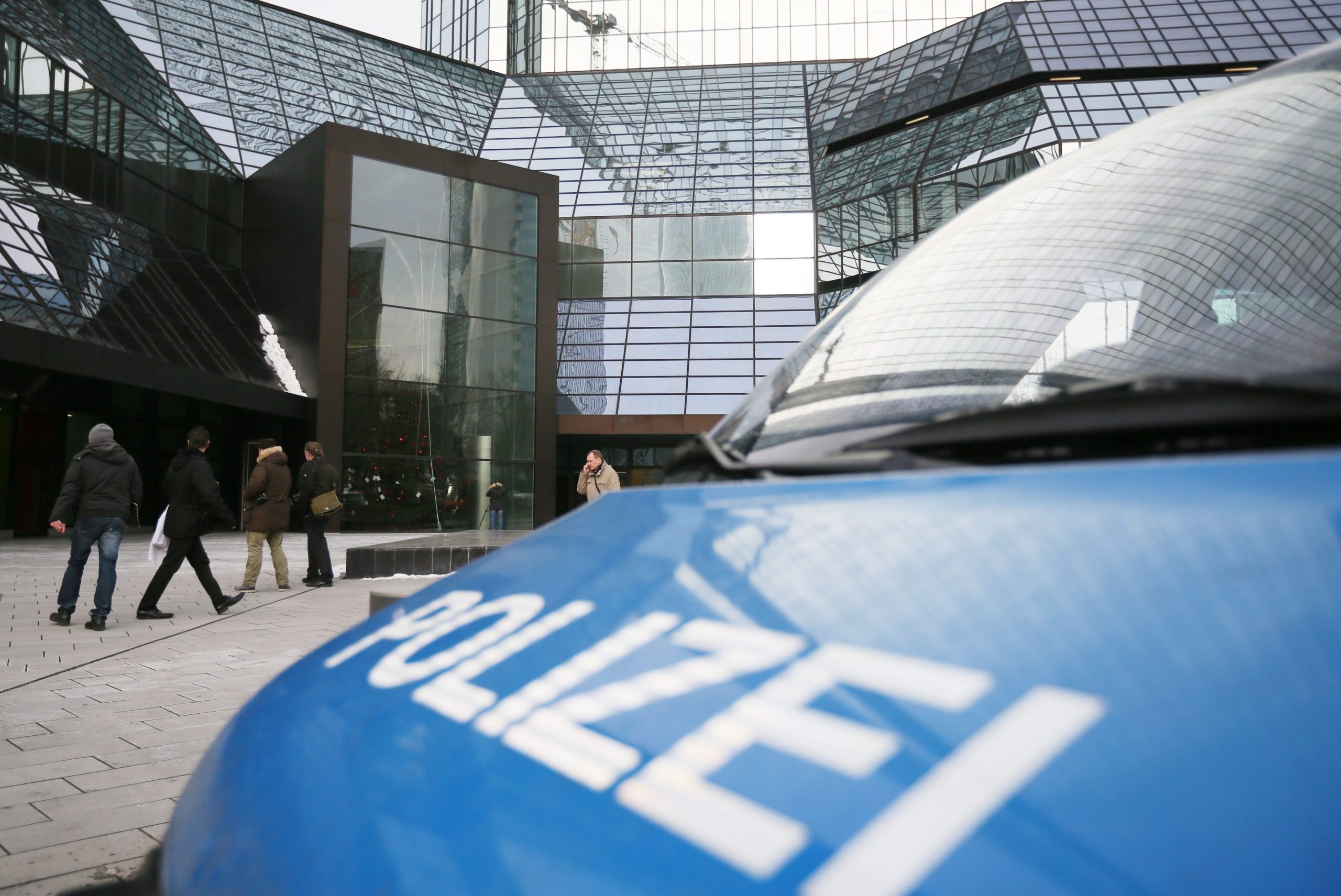 Polícia faz buscas na Alemanha relacionadas com atentado em Viena