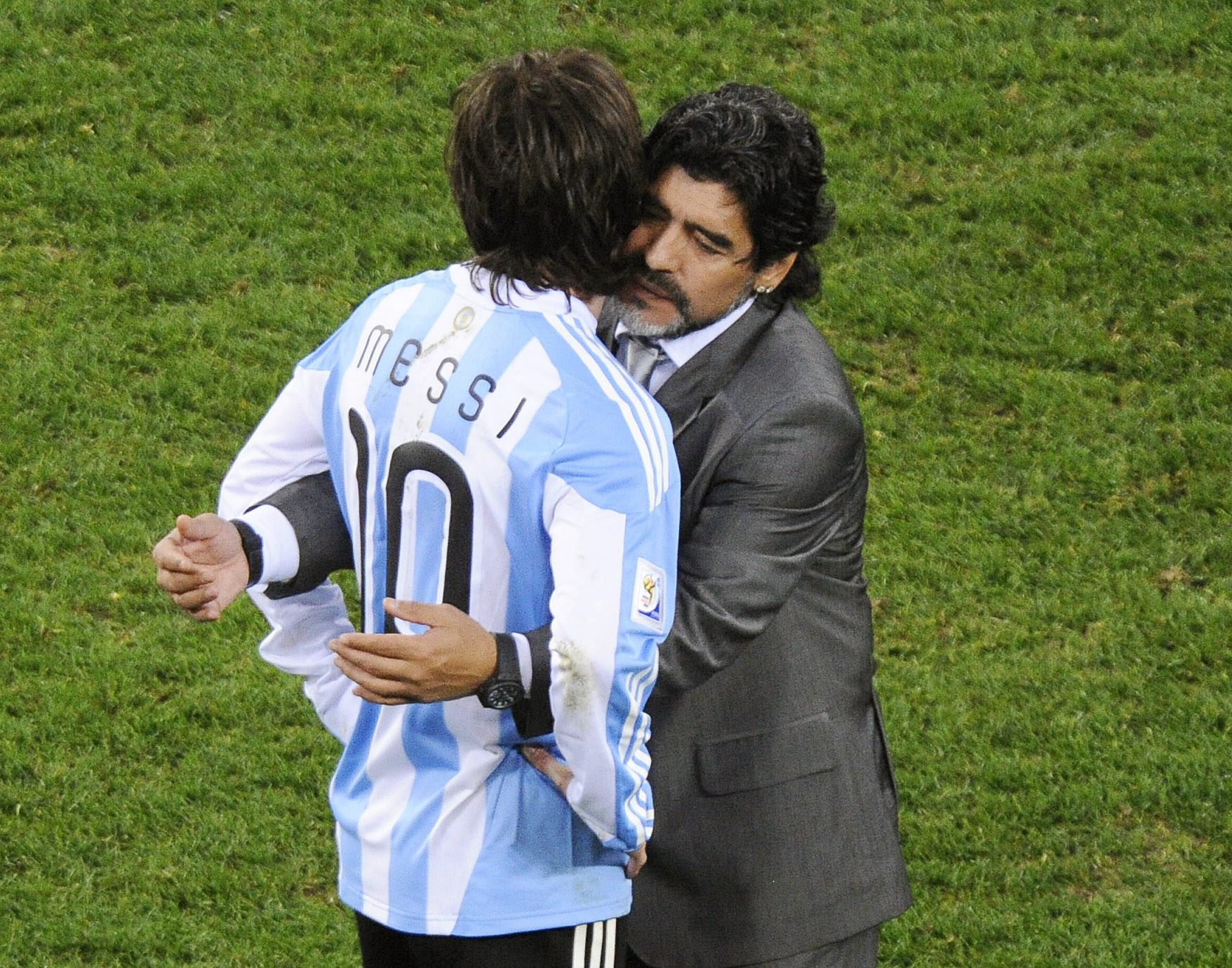 Jorge Jesus diz que Messi não tem paixão pelo jogo como tinha Maradona
