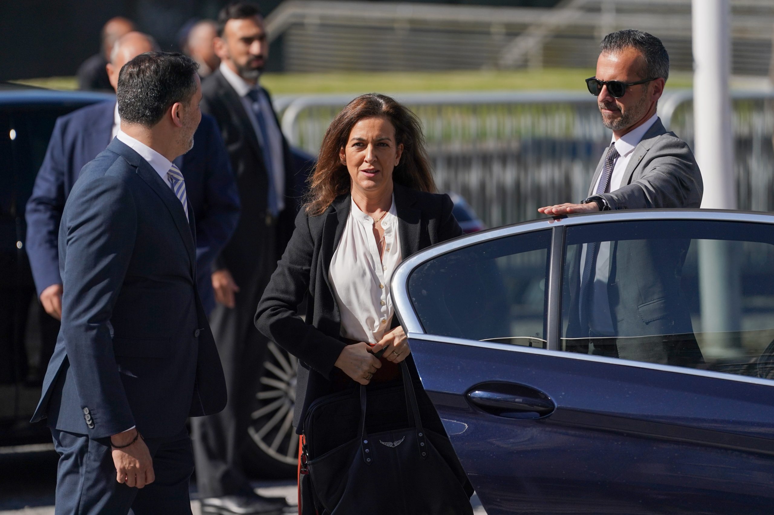 “Não vai haver nenhuma reação”. Ministra da Justiça recusa responder às críticas da PGR