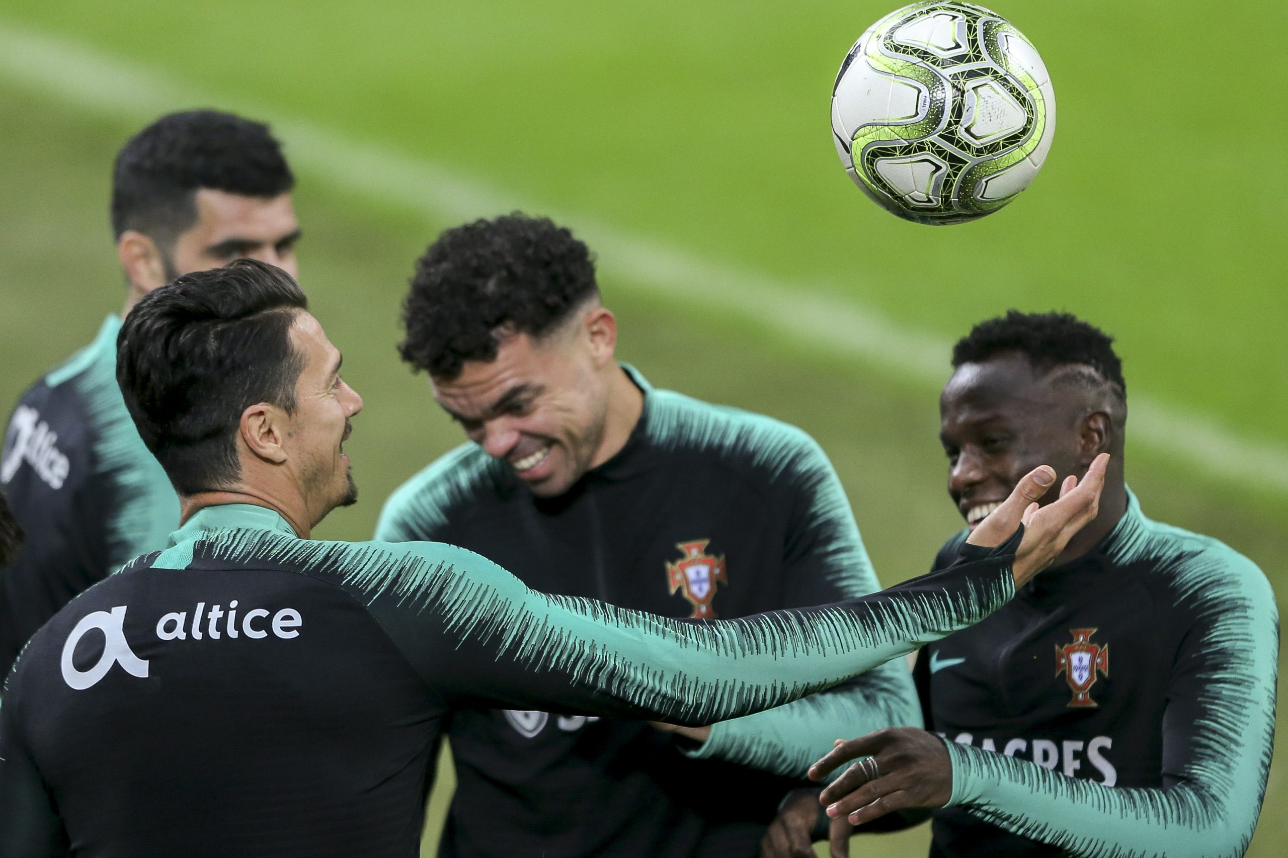 Portugal tenta garantir fase final da Liga das Nações frente à Itália em San Siro