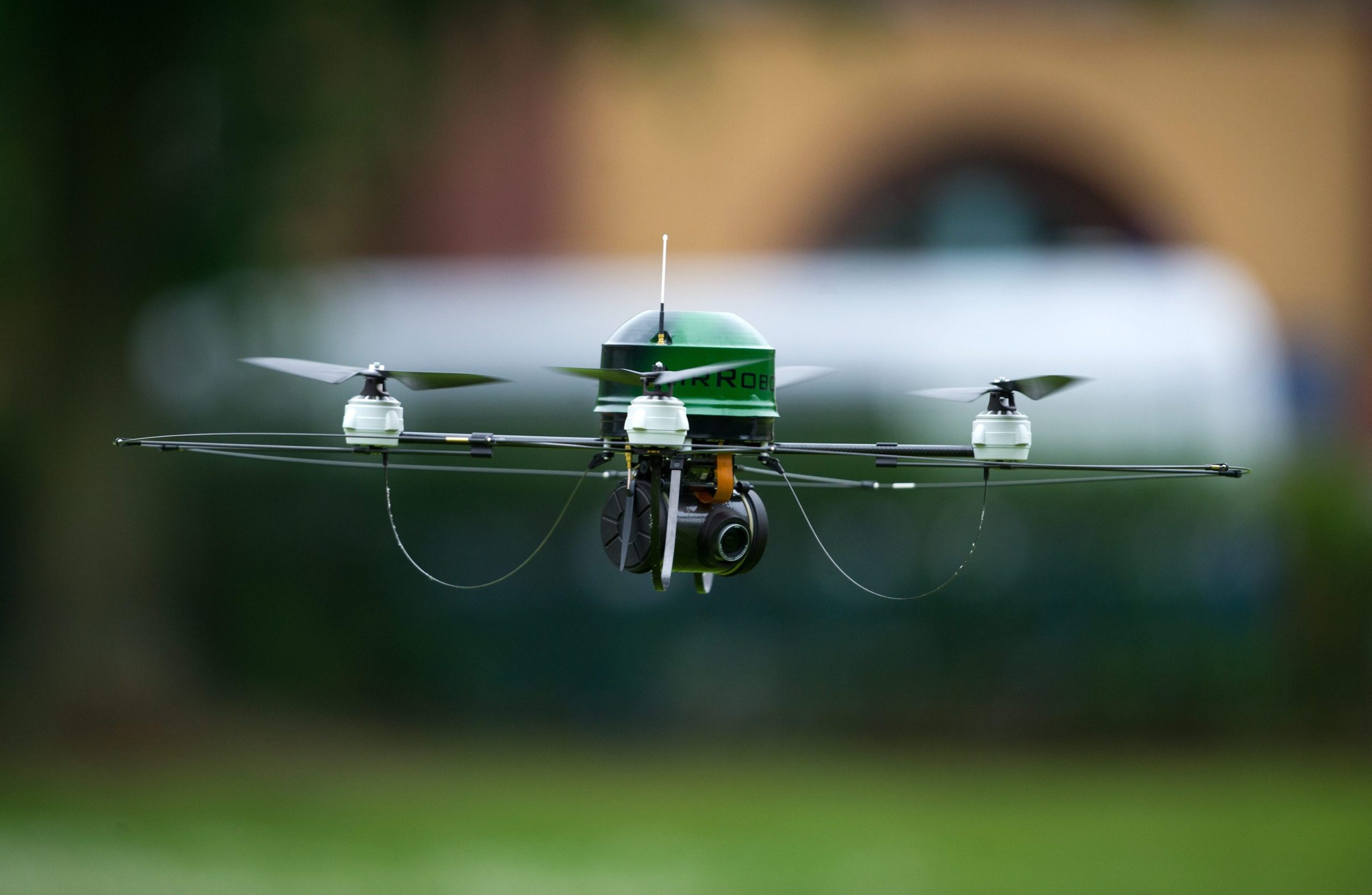 ANAC admite que cativações afetam campanha de informação sobre drones