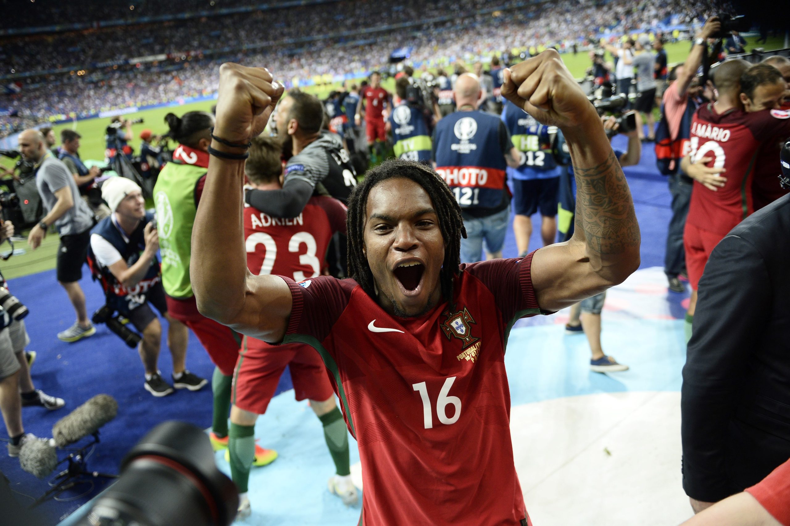 EuroSub21: Renato Sanches escolhe número da camisola com que já foi campeão europeu