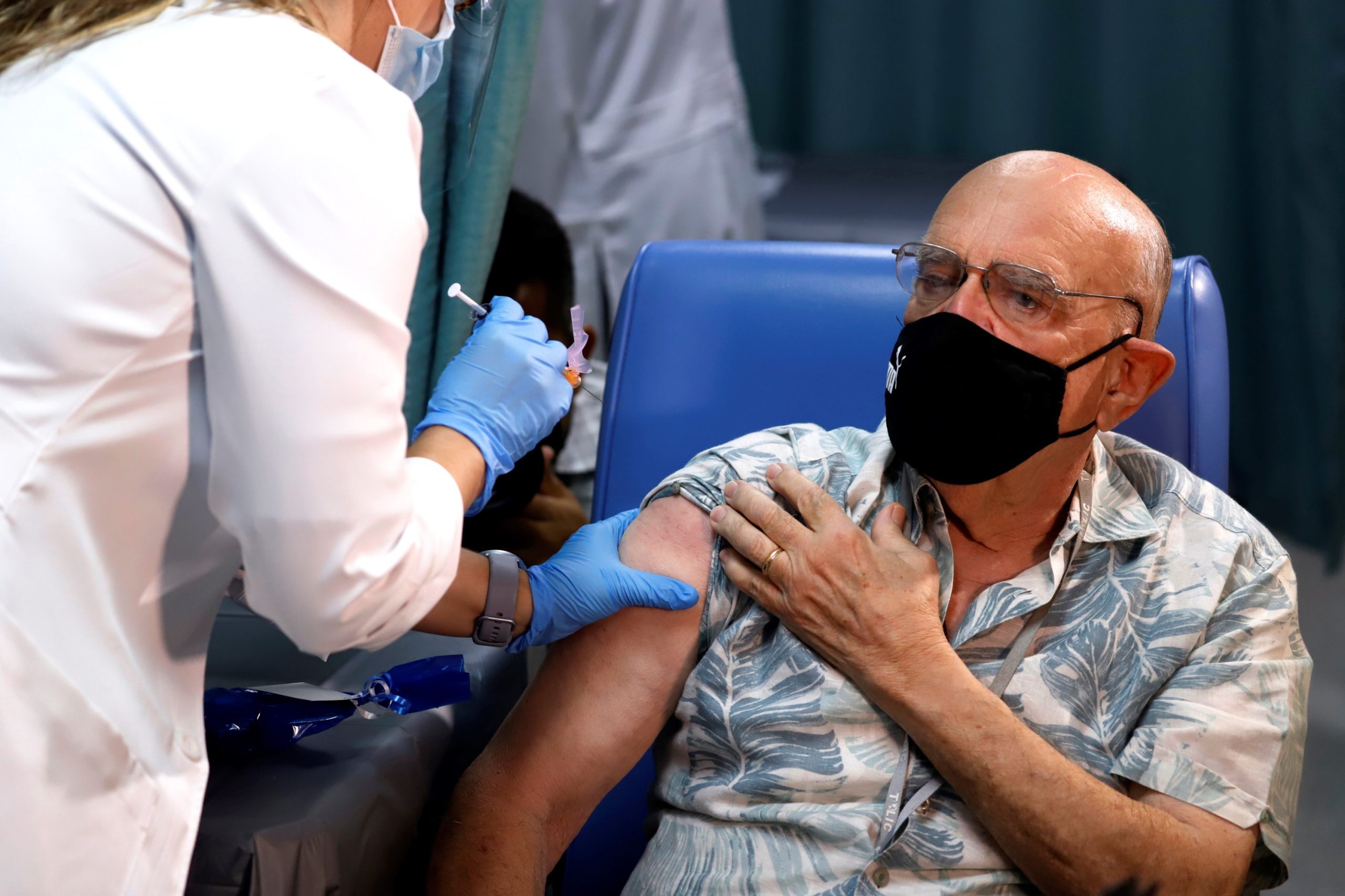 Covid-19: Organização Mundial da Saúde alerta para seis meses com grande número de infeções, apesar das vacinas