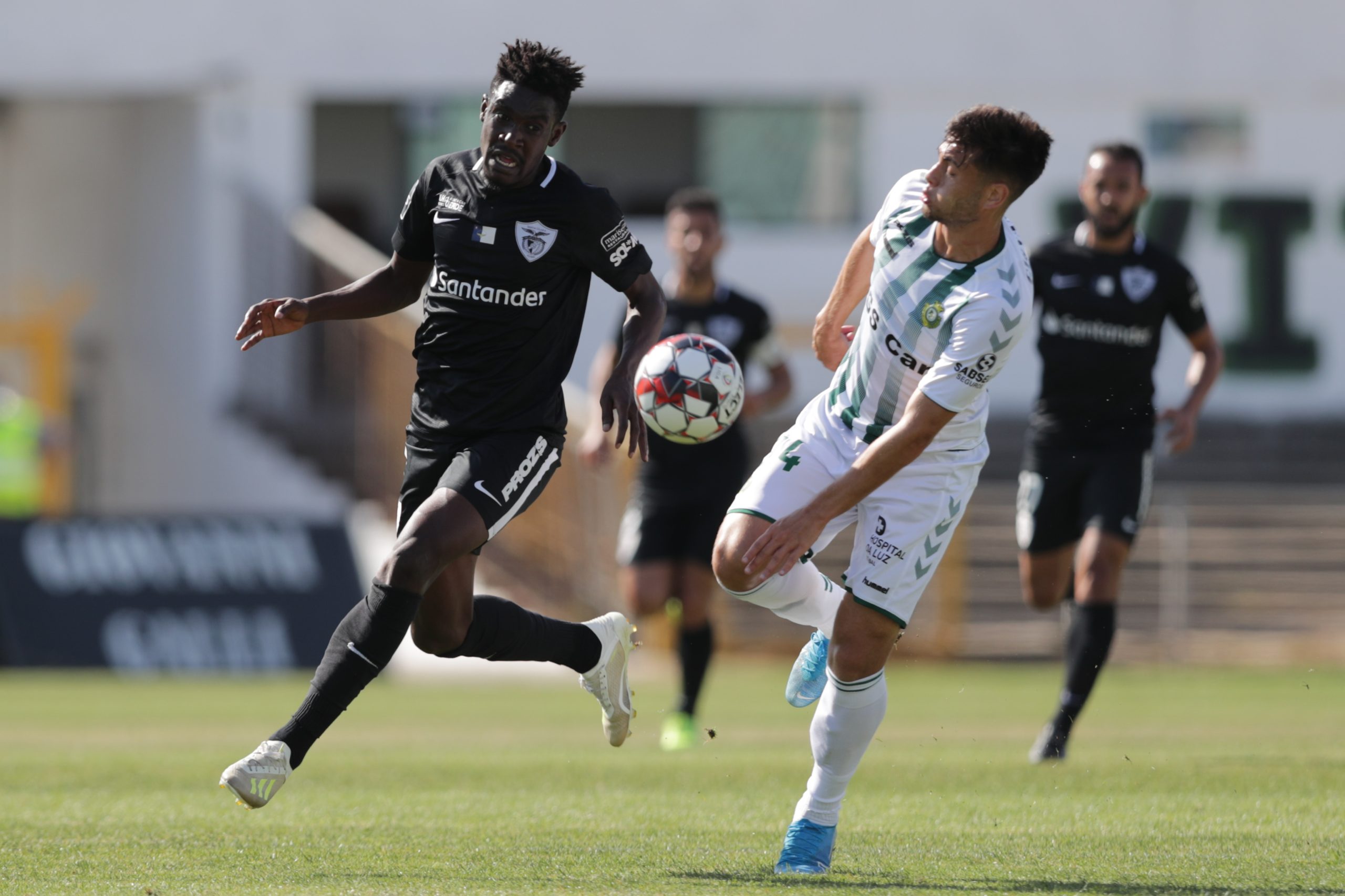 Vitória de Setúbal empata na receção ao Santa Clara