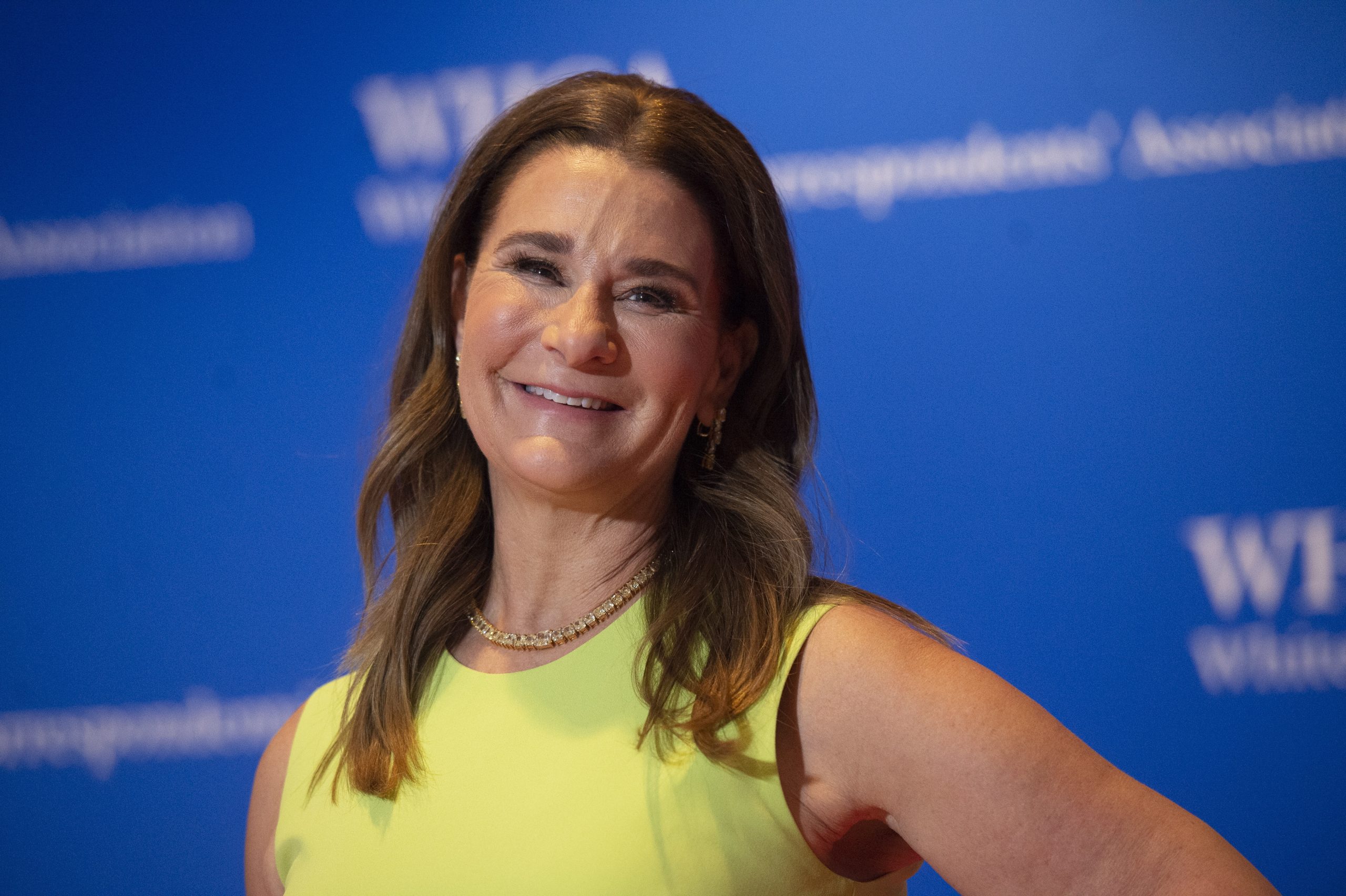Melinda French Gates recorda “memórias dolorosas” após ligações de Bill Gates aos ficheiros Epstein