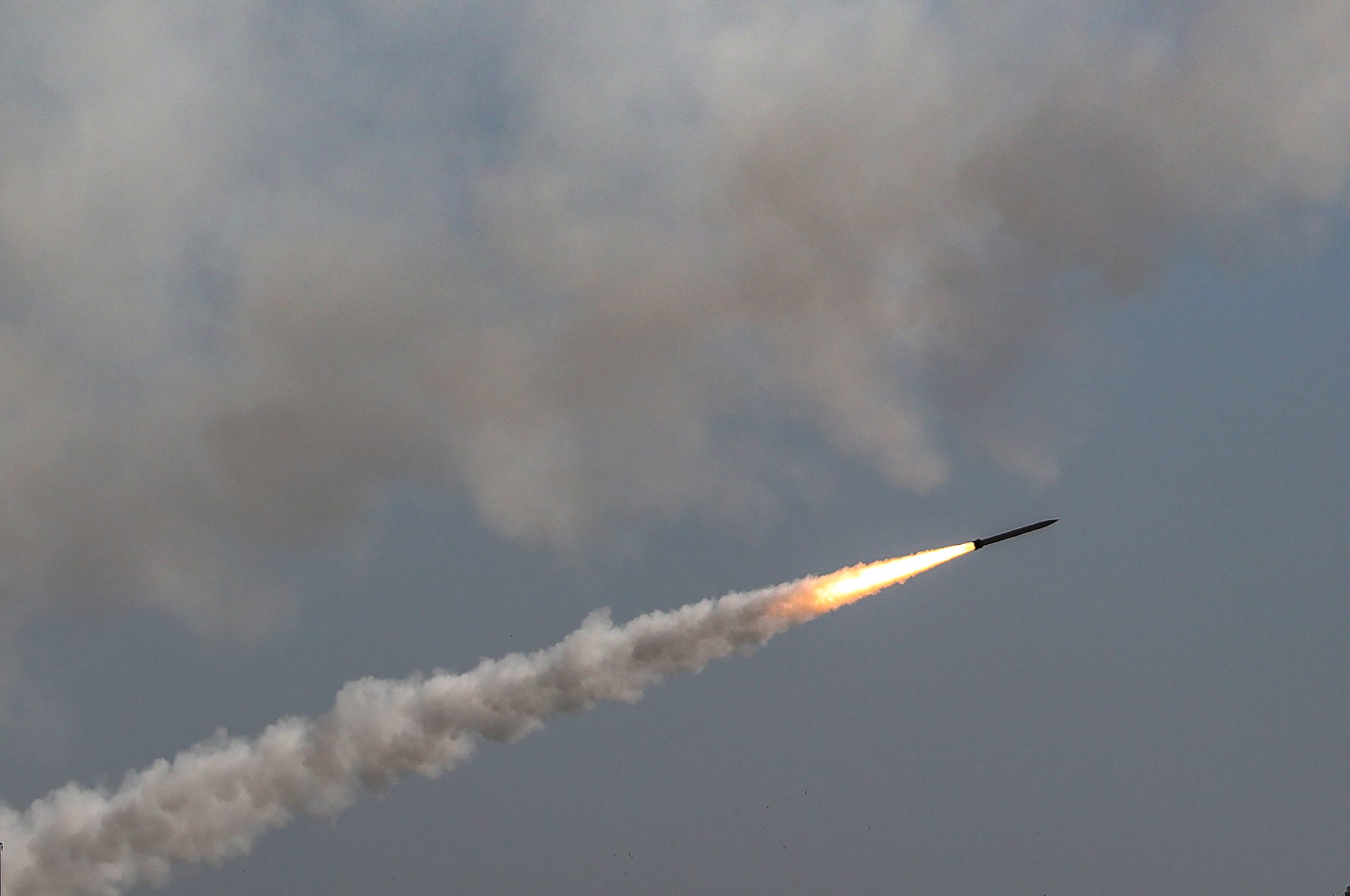 Pelo menos três ‘rockets’ lançados desde o Líbano contra Israel