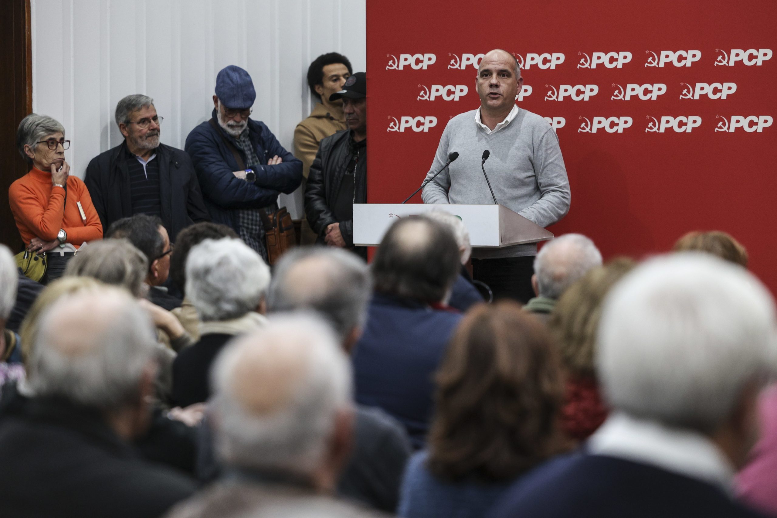 PCP critica extinção do SEF afirmando que era preciso “mais efetivos” e não “acabar”