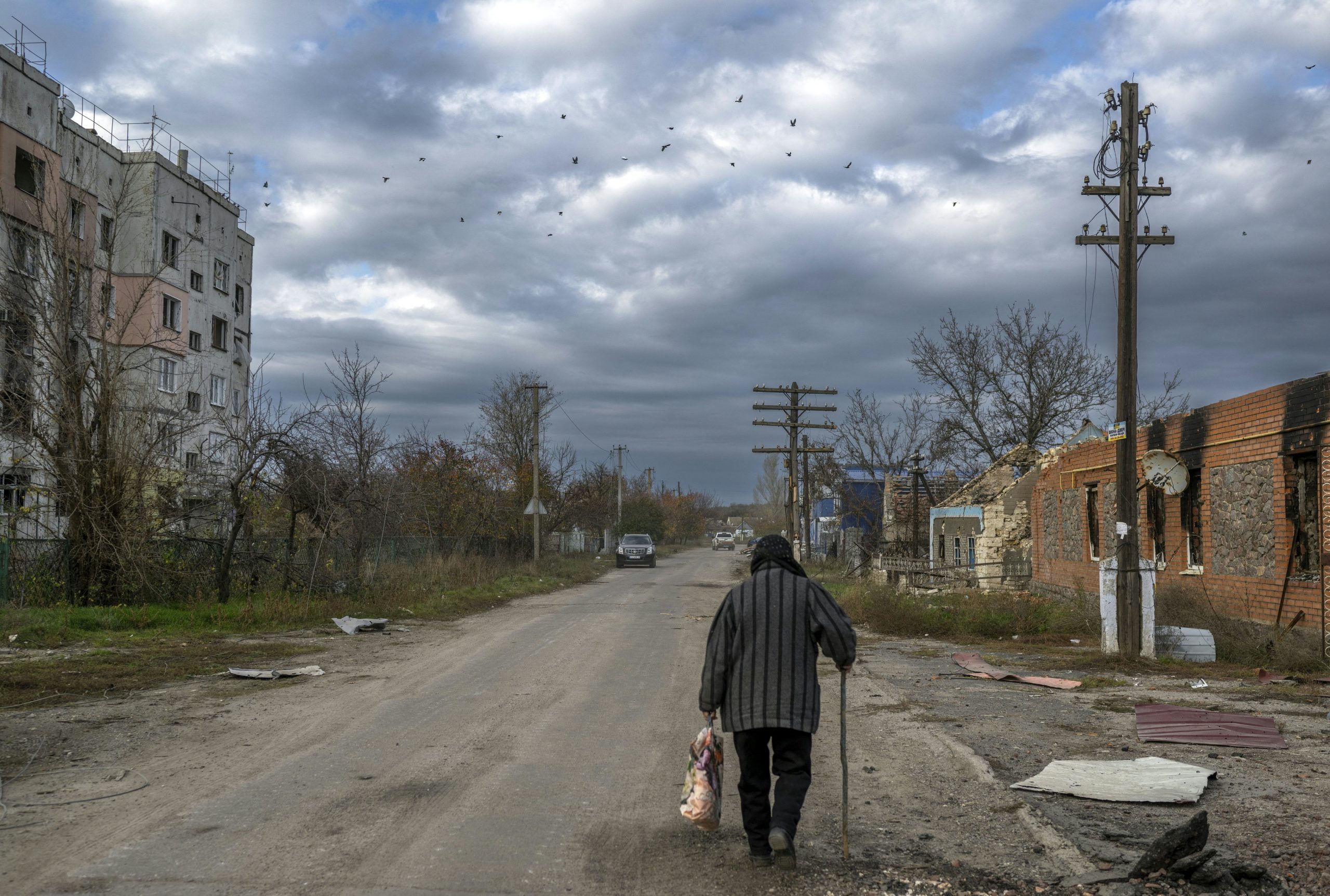 “Até respirar ficou mais fácil”. Kherson regressa à vida com fim da ocupação russa, mas é difícil esquecer as memórias