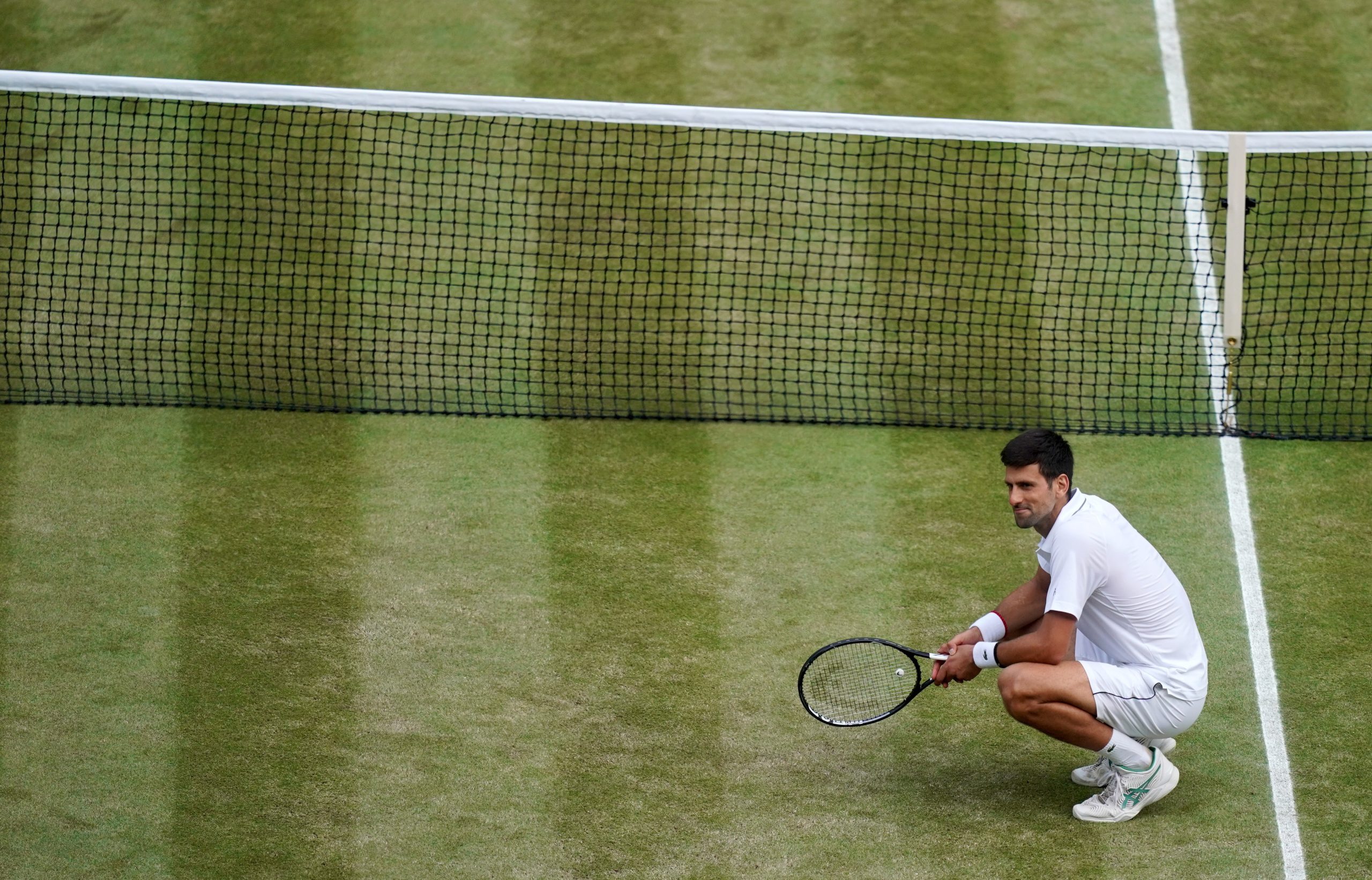 Djokovic opõe-se à vacinação como condição para o regresso do ténis