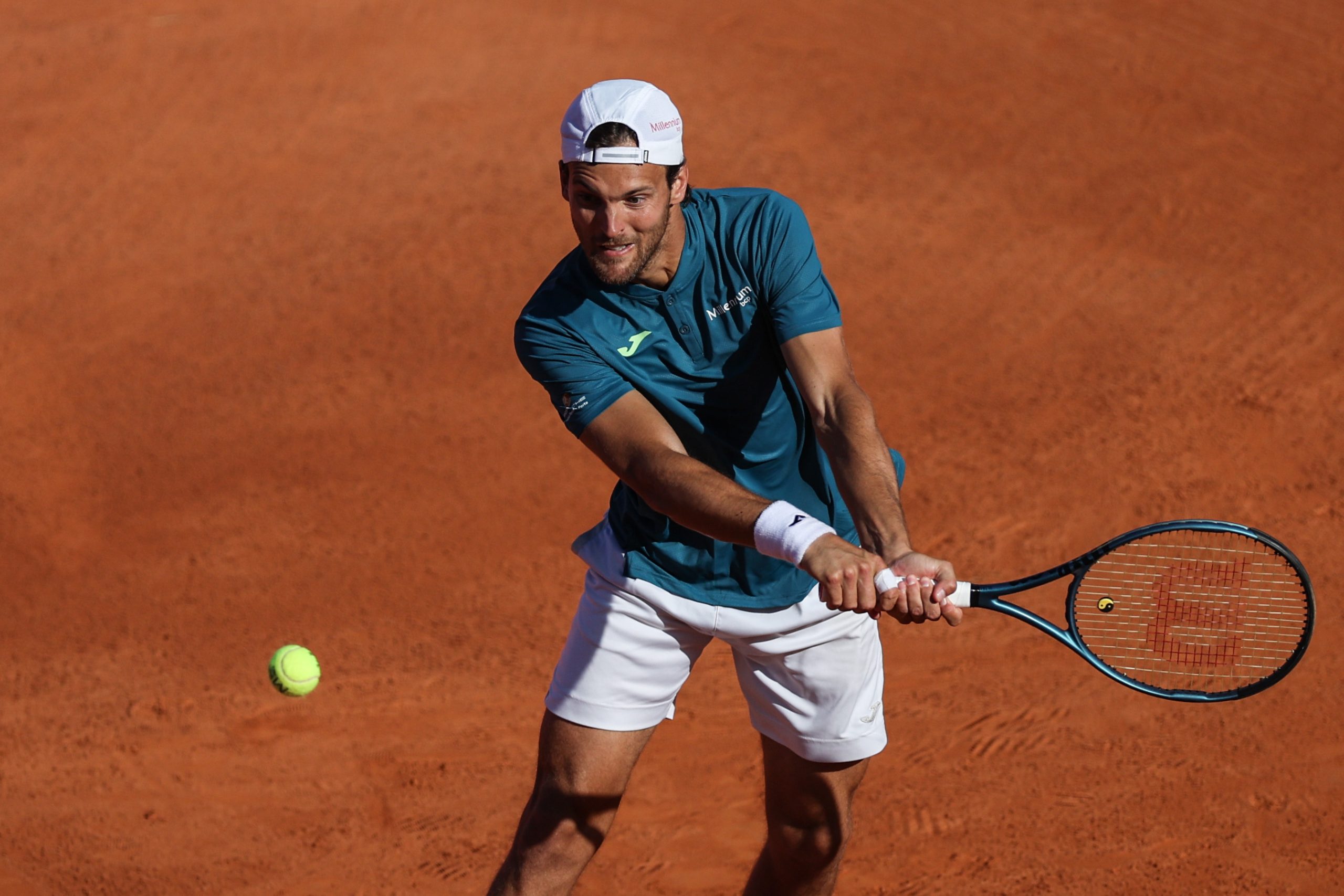 João Sousa em estreia em dia com muitos portugueses