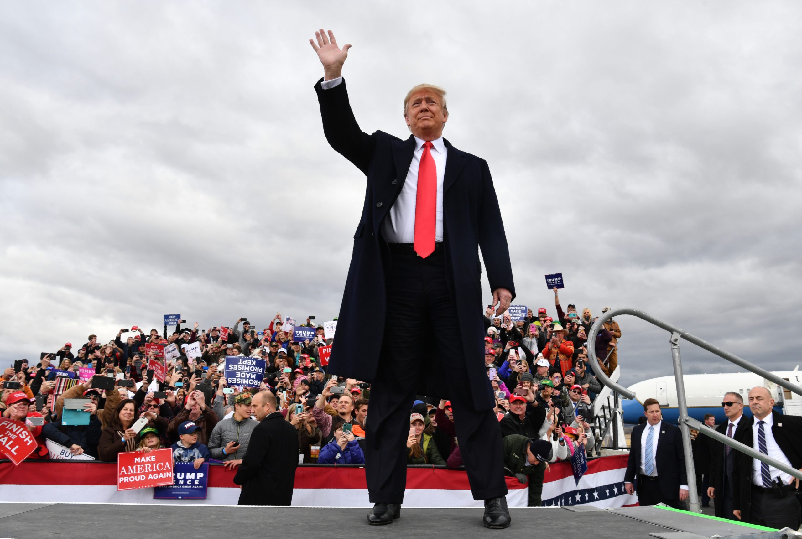 No barómetro à administração Trump, os Estados Unidos dão sinal amarelo