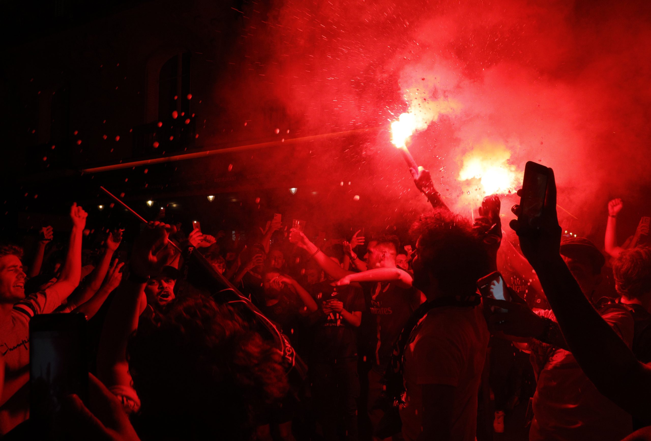 Polícia de Marselha impedirá adeptos do PSG de usar adereços do clube na final