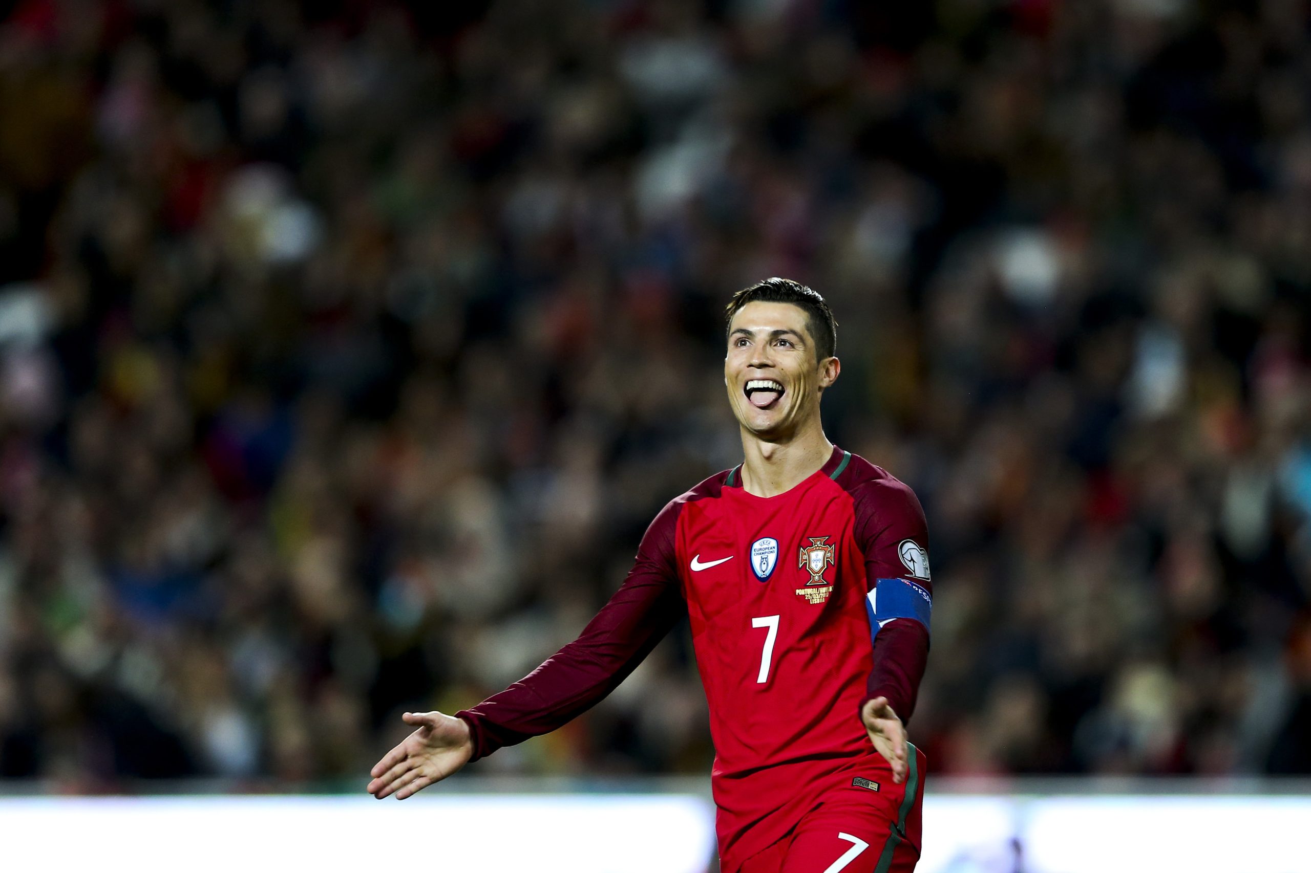 Portugal derrota Hungria com ‘CR7’ ao leme