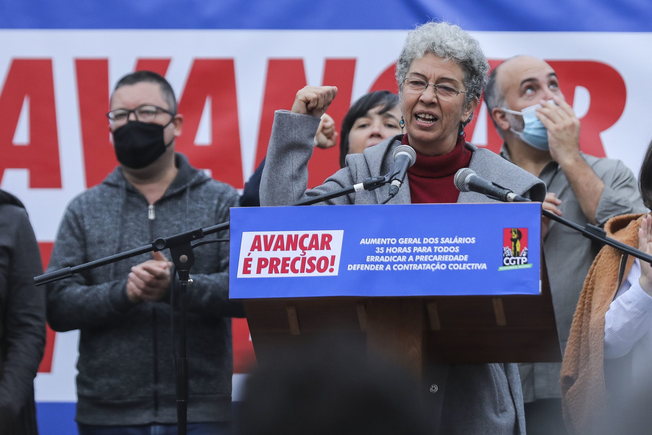 CGTP acusa governo de “dar a mão a patronato” ao permitir política de baixos salários