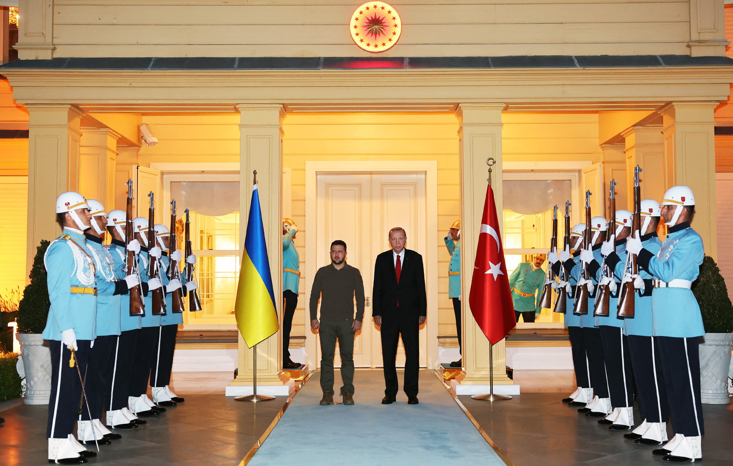 Depois do “não” da Bulgária, Zelensky recebe o “sim” dos EUA e vai à Turquia esclarecer os “nims” com Erdogan