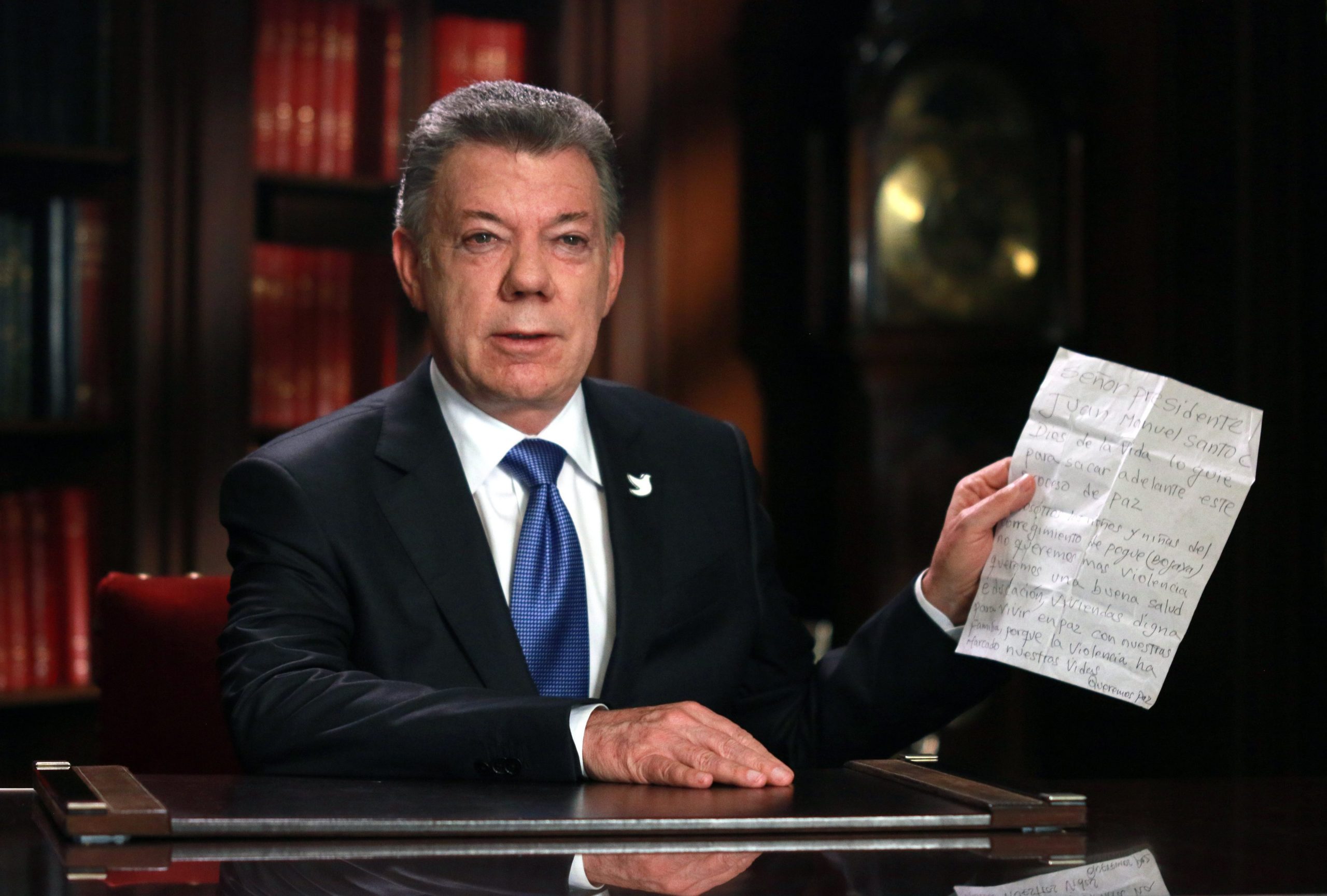 Presidente da Colômbia admite convocar outro plebiscito