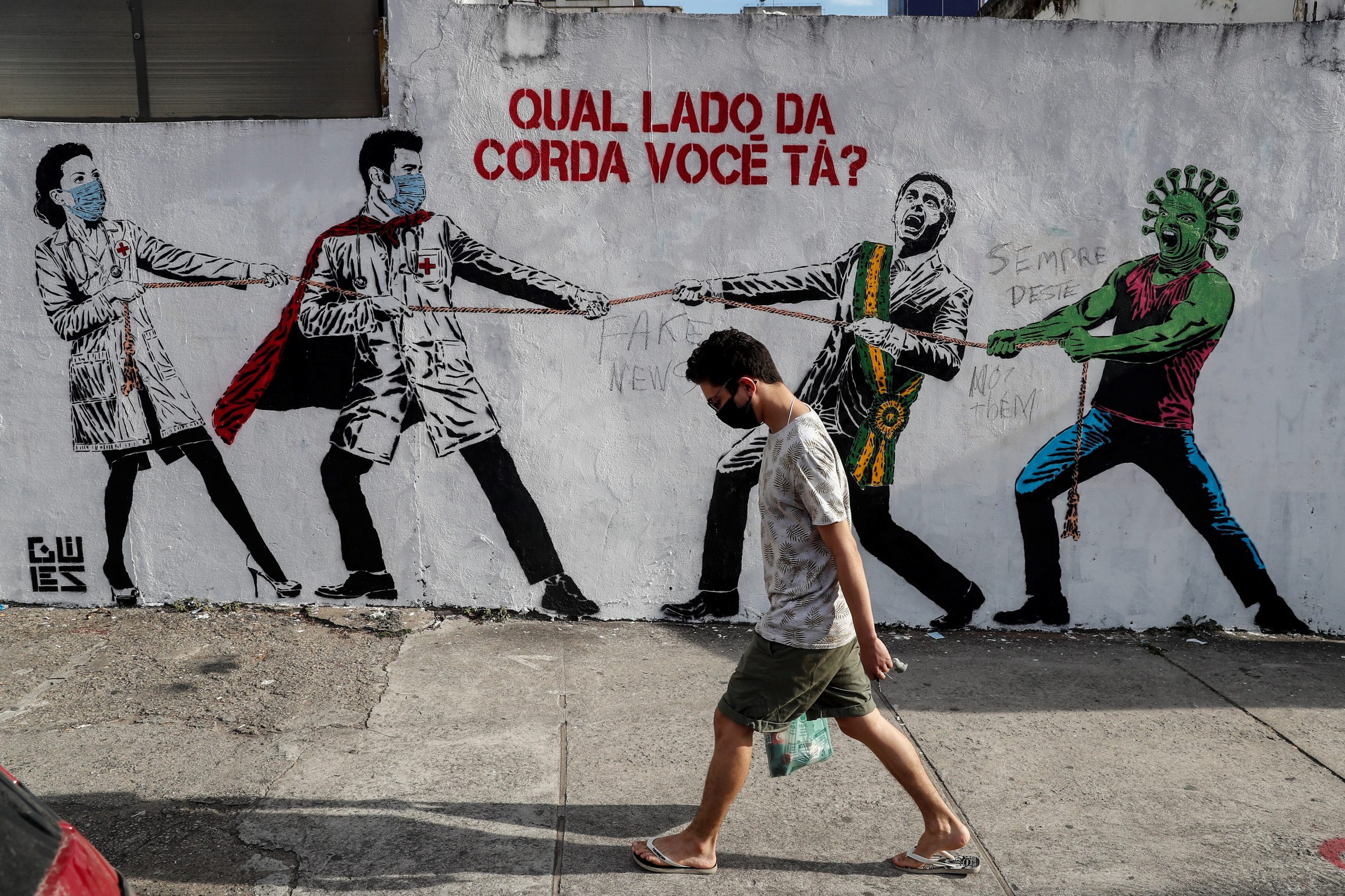 Brasil registou ameaças à democracia e desrespeito pela saúde na pandemia, denuncia a Human Rights Watch