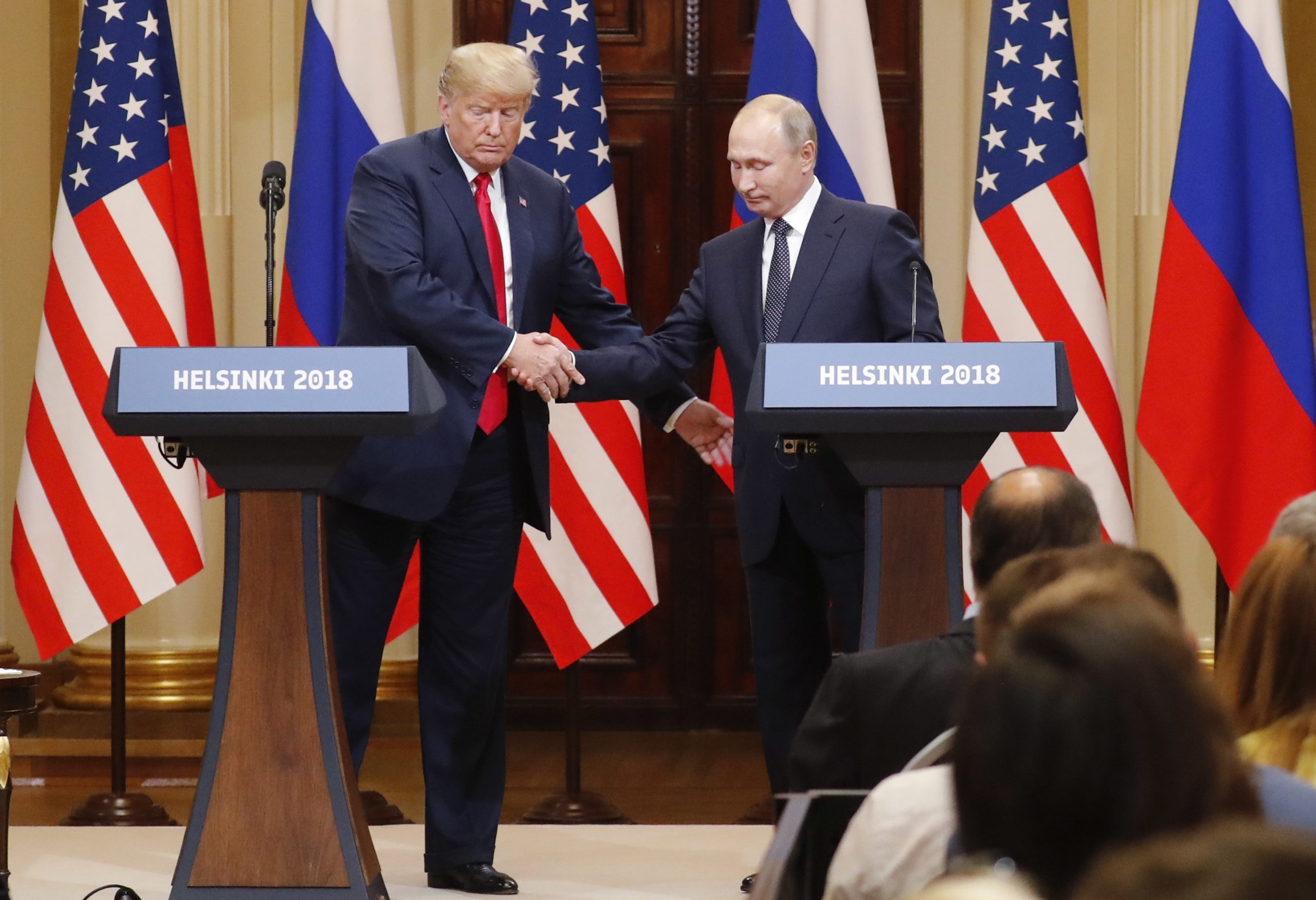 Trump e Putin frente a frente para discutir o fim da guerra