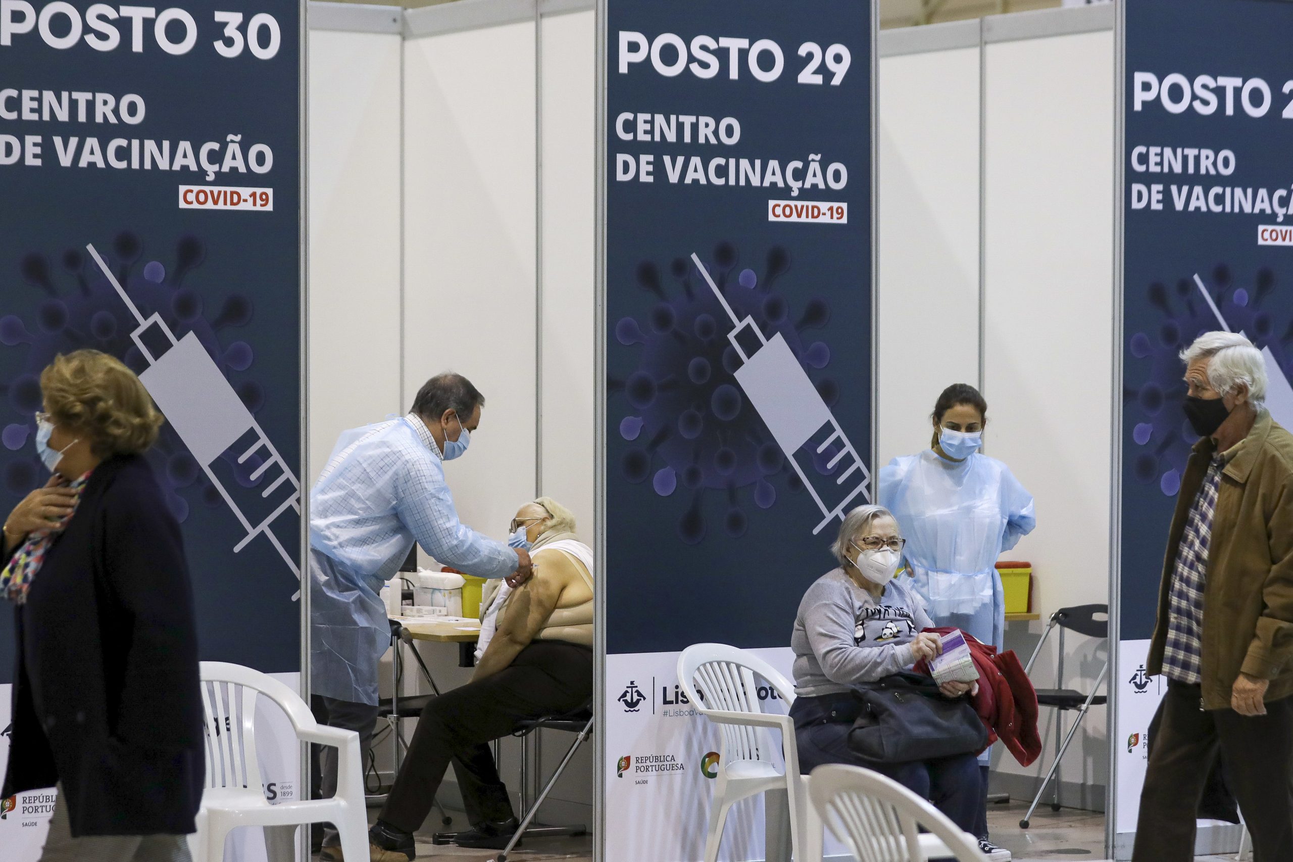 “Já não fazia sentido”. Câmara de Lisboa fecha centro de vacinação na FIL a partir de domingo