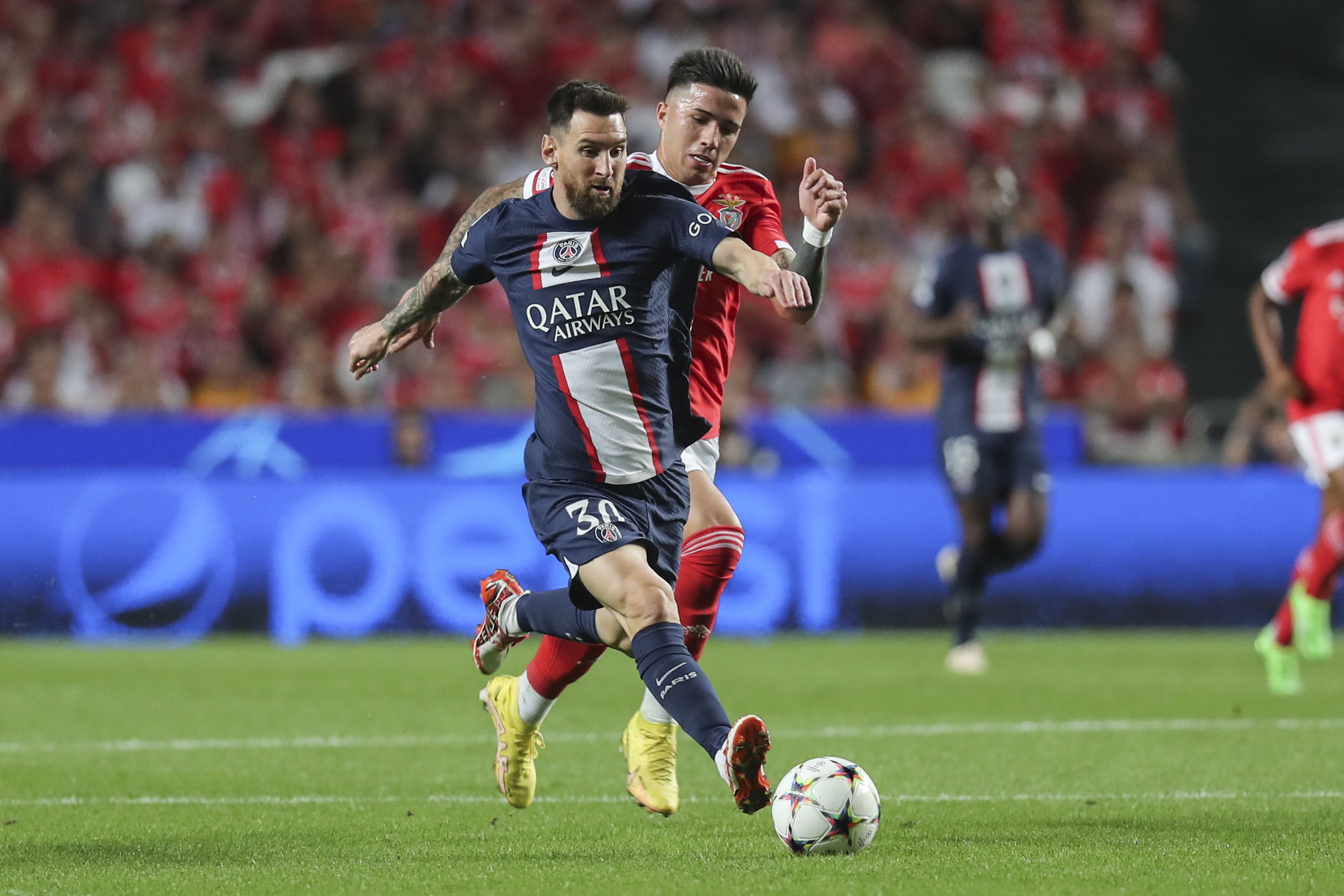 Golo de Lionel Messi ao Benfica foi o melhor da Liga dos Campeões 2022/23