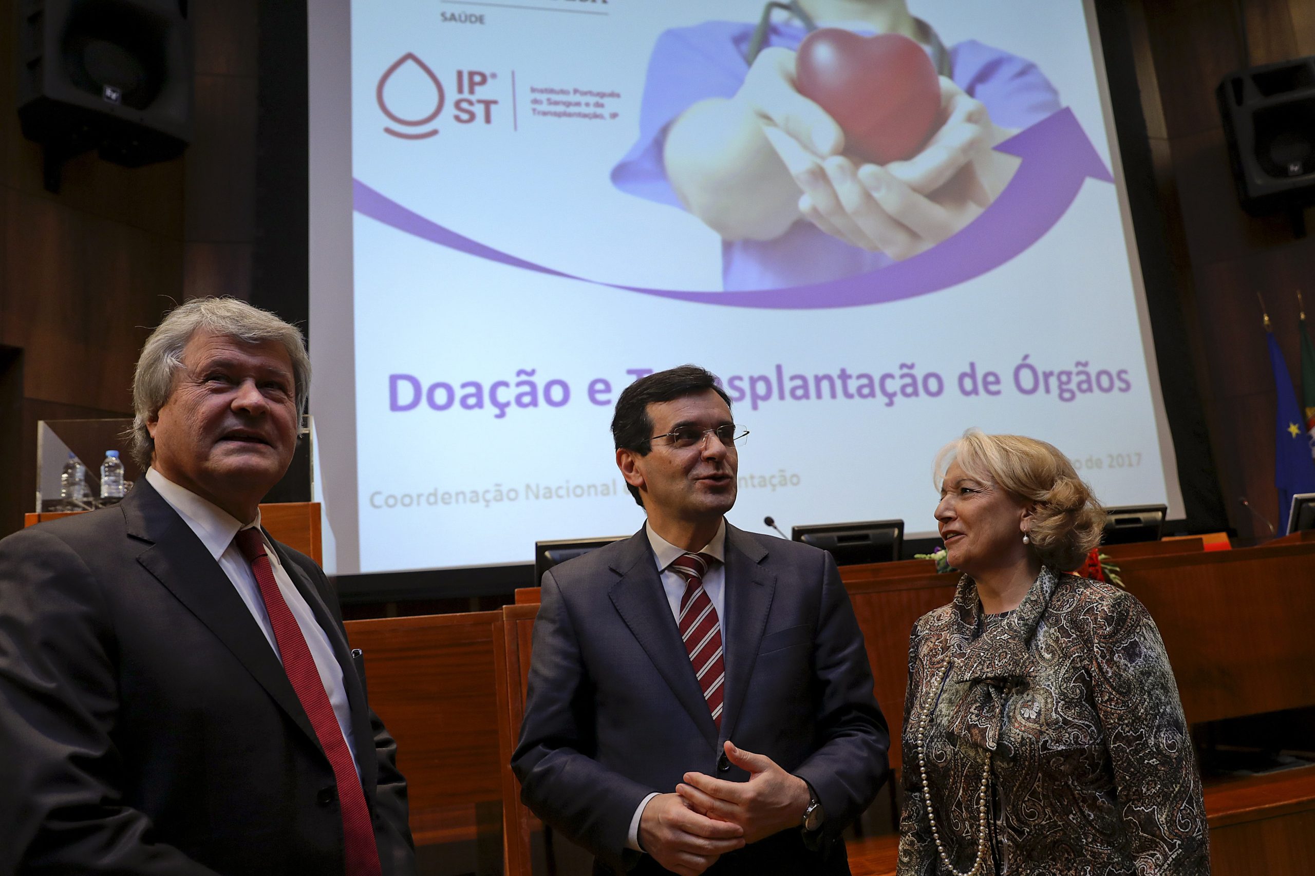 Ministro da Saúde confia que IPO vai acabar com demora no atendimento de crianças
