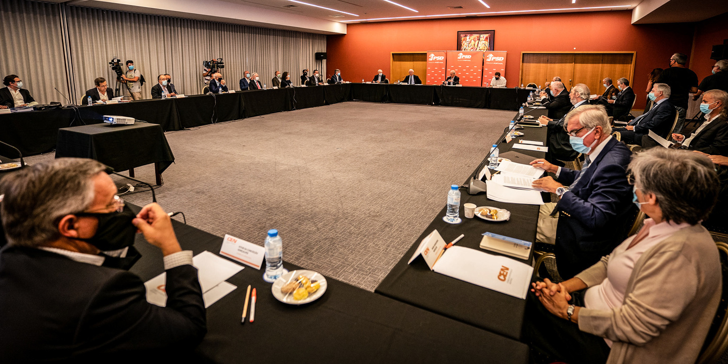 PSD convoca Conselho Nacional extraordinário para 6 de novembro