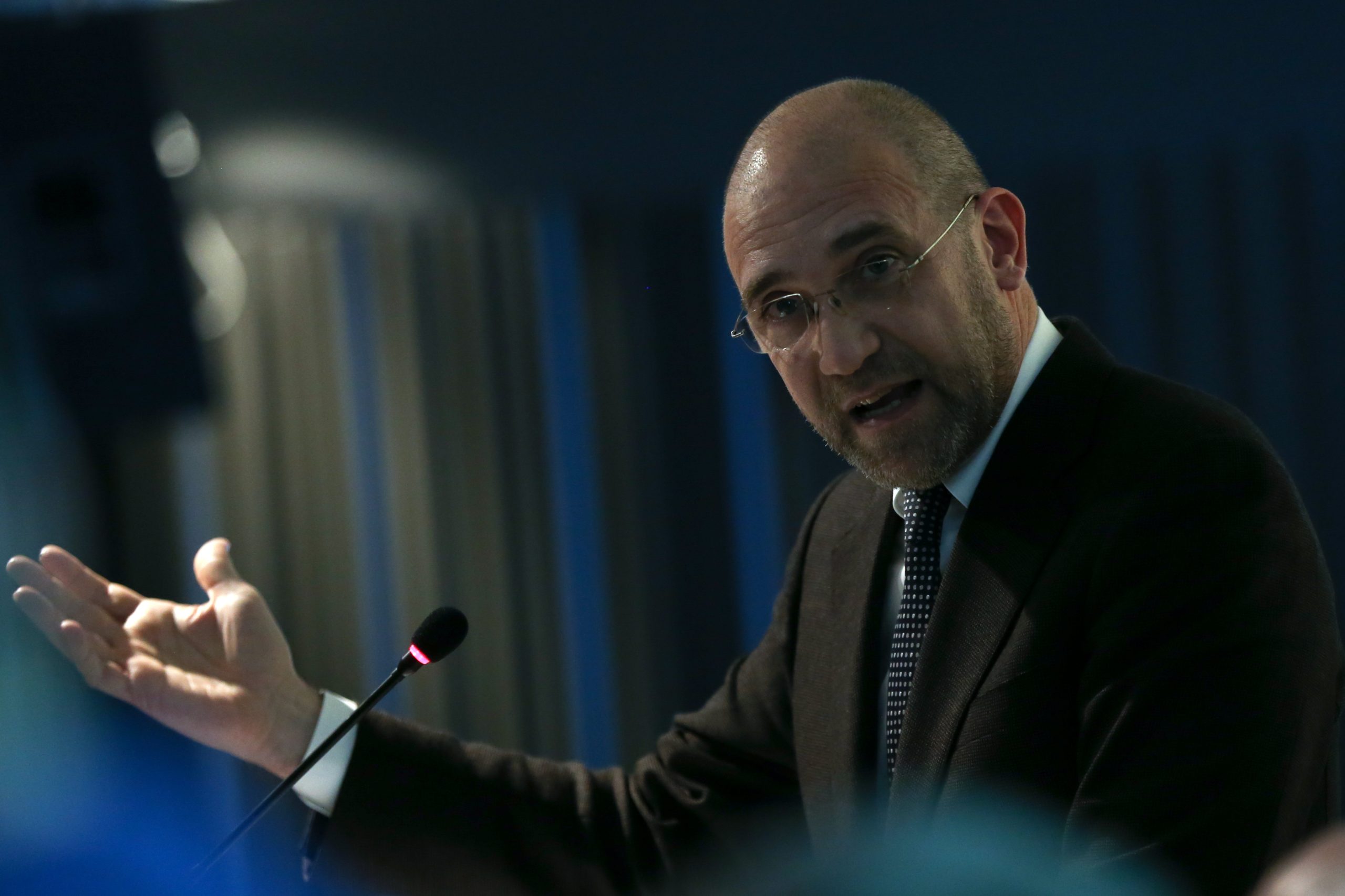 Ex-primeiro-ministro Passos Coelho acusa Governo de “incompreensível inação” na morte de Ihor Homeniuk