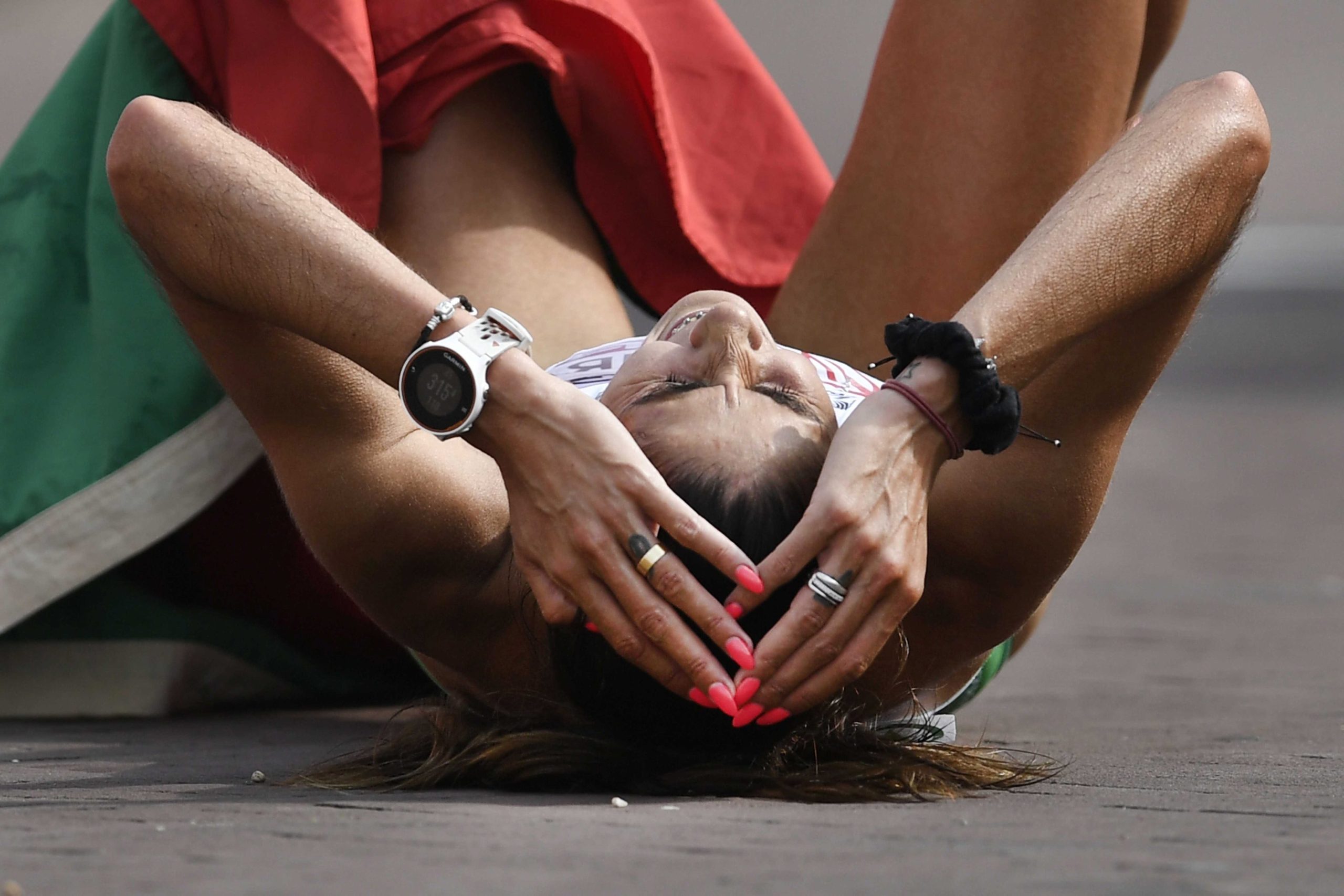 Sara Moreira campeã nacional nos 5.000 metros, um dia depois dos 1.500 metros