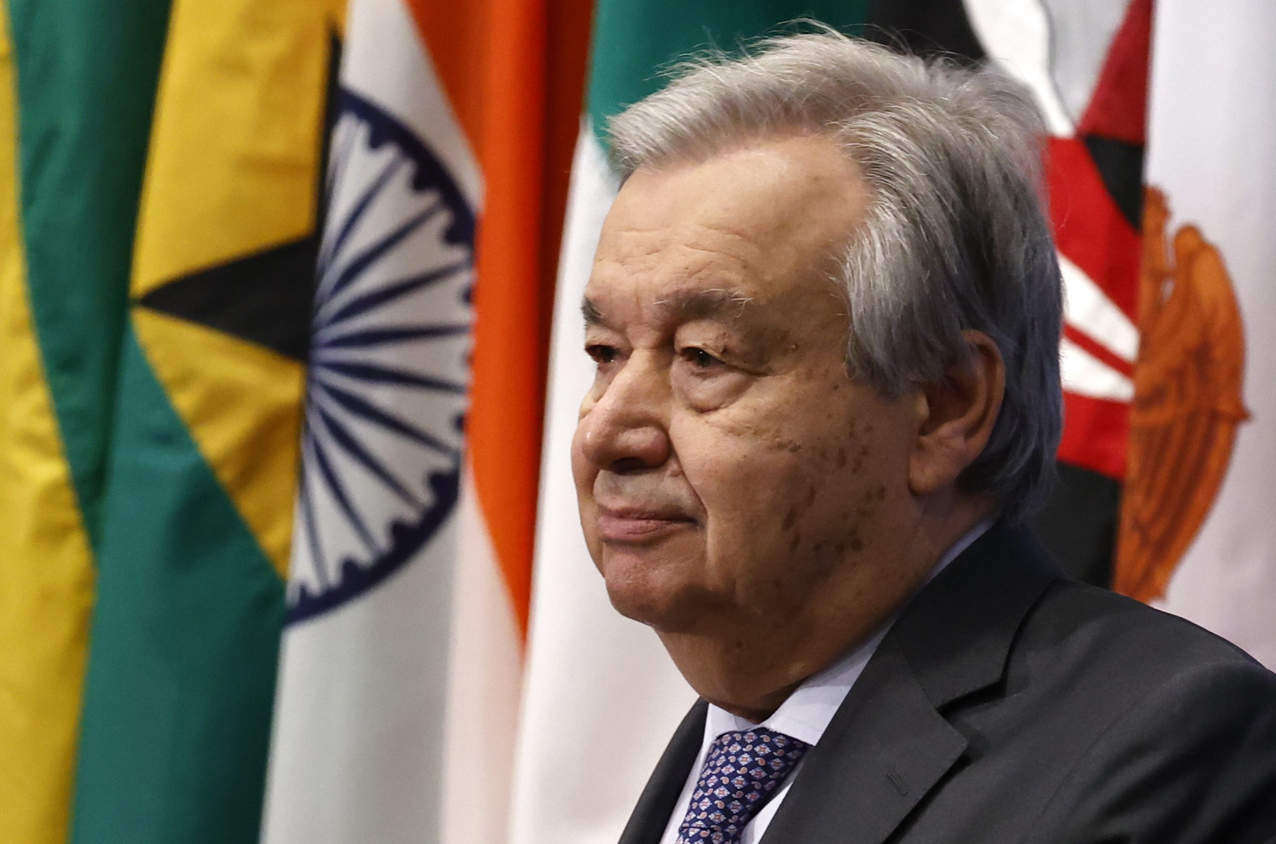 Guterres está preocupado com a morte de civis no ataque norte-americano que matou o líder do Estado Islâmico