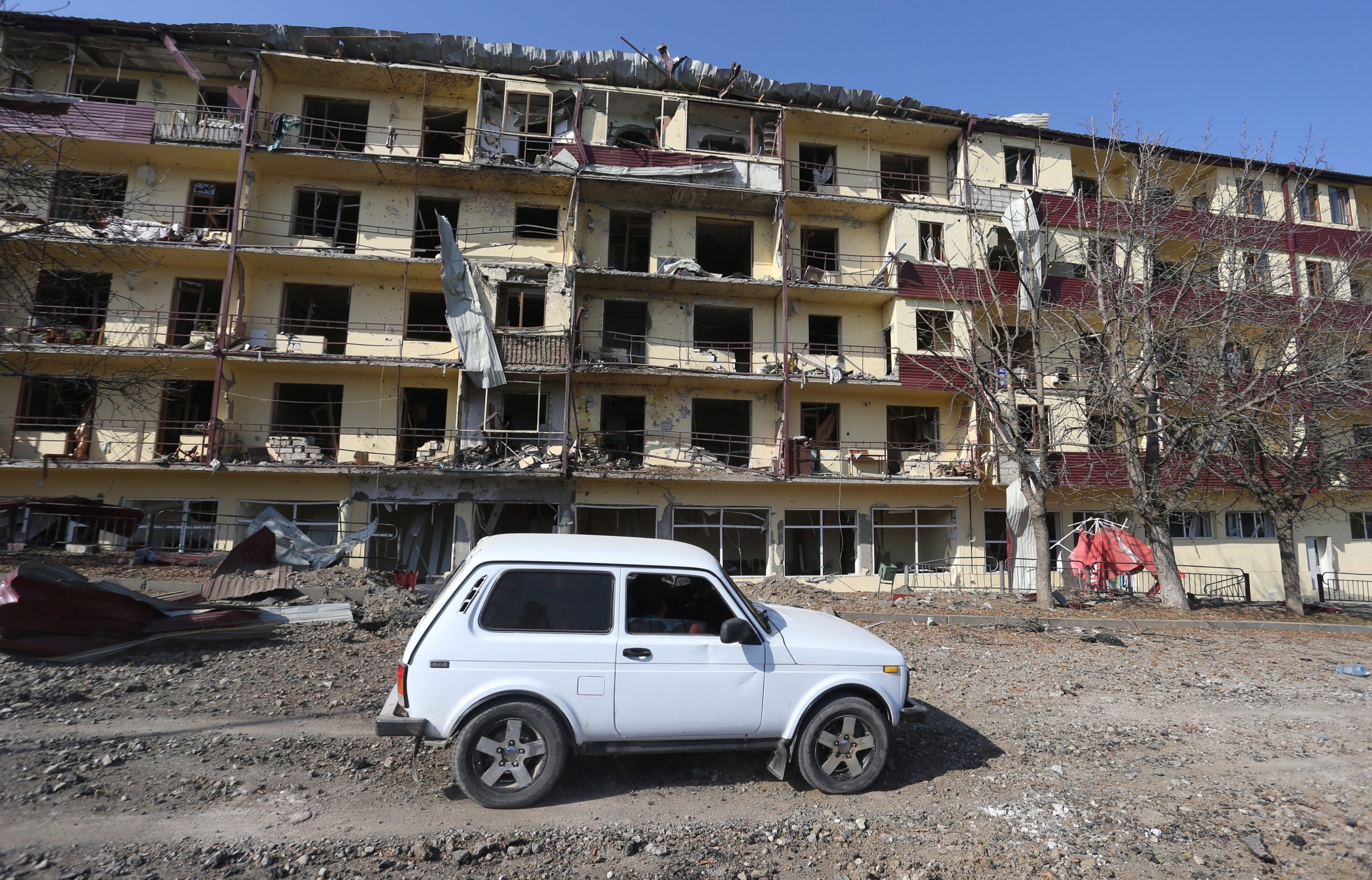 Autoridades de Nagorno-Karabakh admitem ter perdido controlo da cidade Shushi