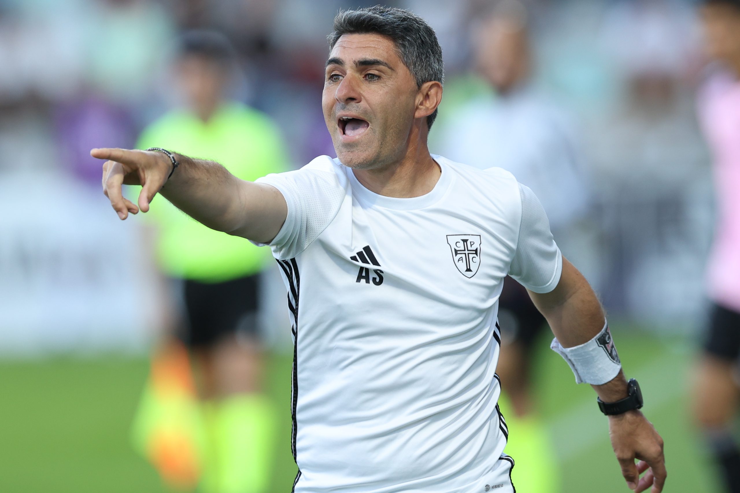 Treinador do Casa Pia quer igual compromisso e foco com FC Porto “inconstante”